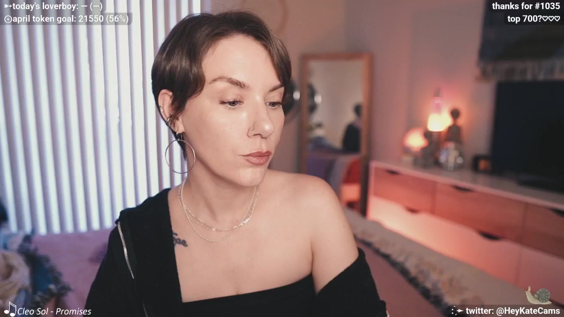 Gallery image thumbnail from HeyKate's myfreecams stream on, 04/18/2025, 24:34 image 12 of 20