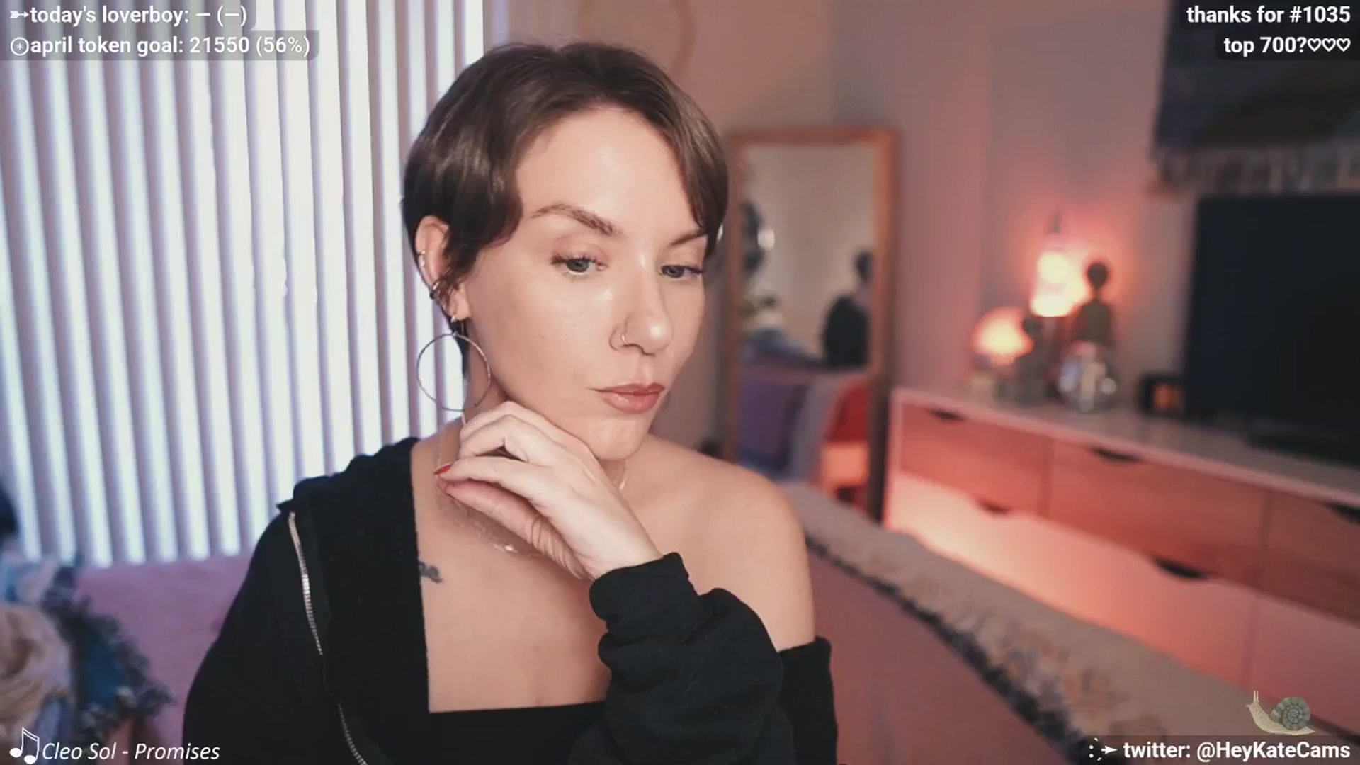 Gallery image thumbnail from HeyKate's myfreecams stream on, 04/18/2025, 24:34 image 11 of 20