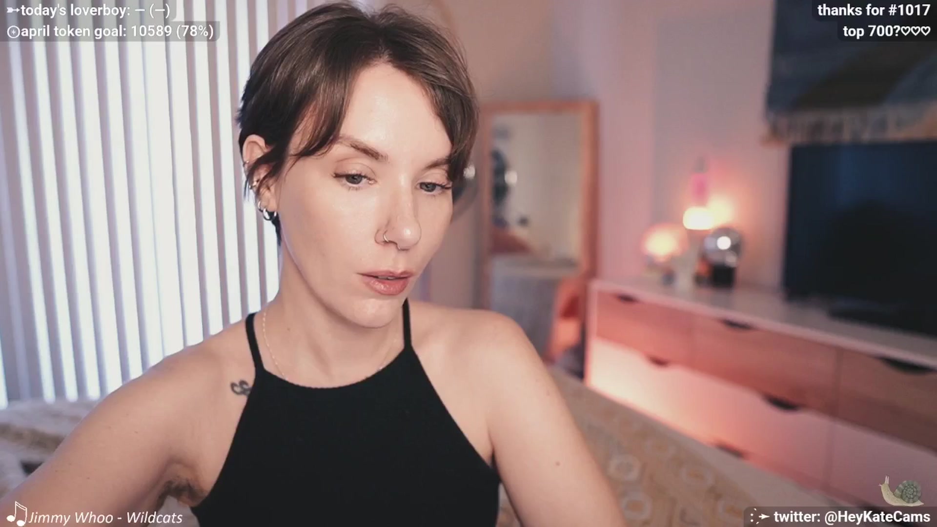 Gallery image thumbnail from HeyKate's myfreecams stream on, 04/24/2025, 03:02 image 2 of 20