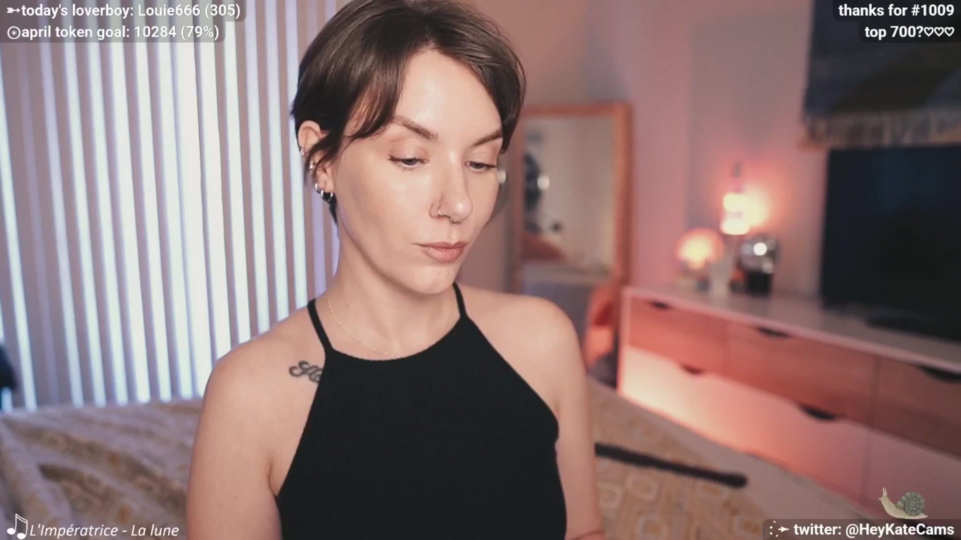 Gallery image thumbnail from HeyKate's myfreecams stream on, 04/24/2025, 03:02 image 5 of 20