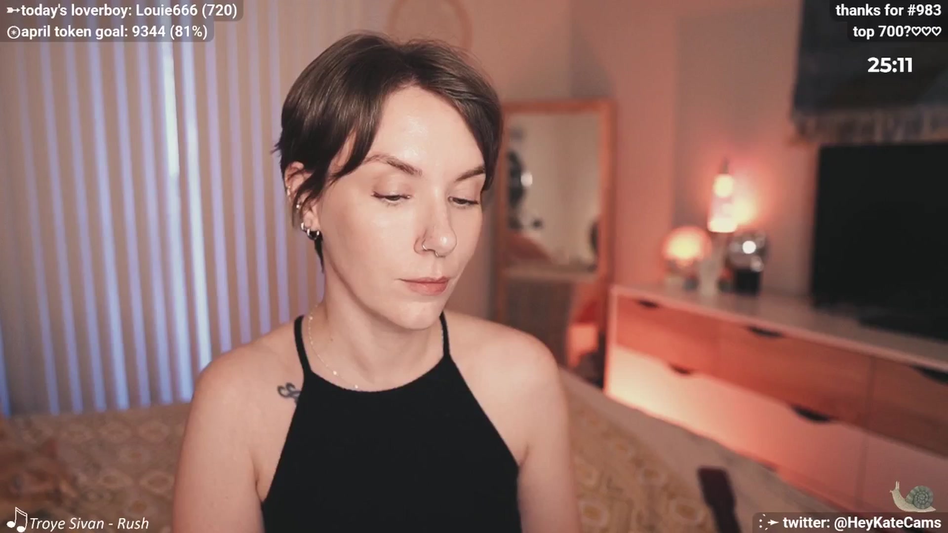 Gallery image thumbnail from HeyKate's myfreecams stream on, 04/24/2025, 03:02 image 14 of 20