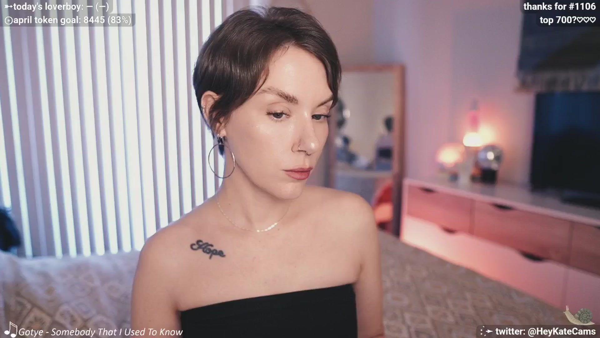 Gallery image thumbnail from HeyKate's myfreecams stream on, 04/29/2025, 23:51 image 8 of 20