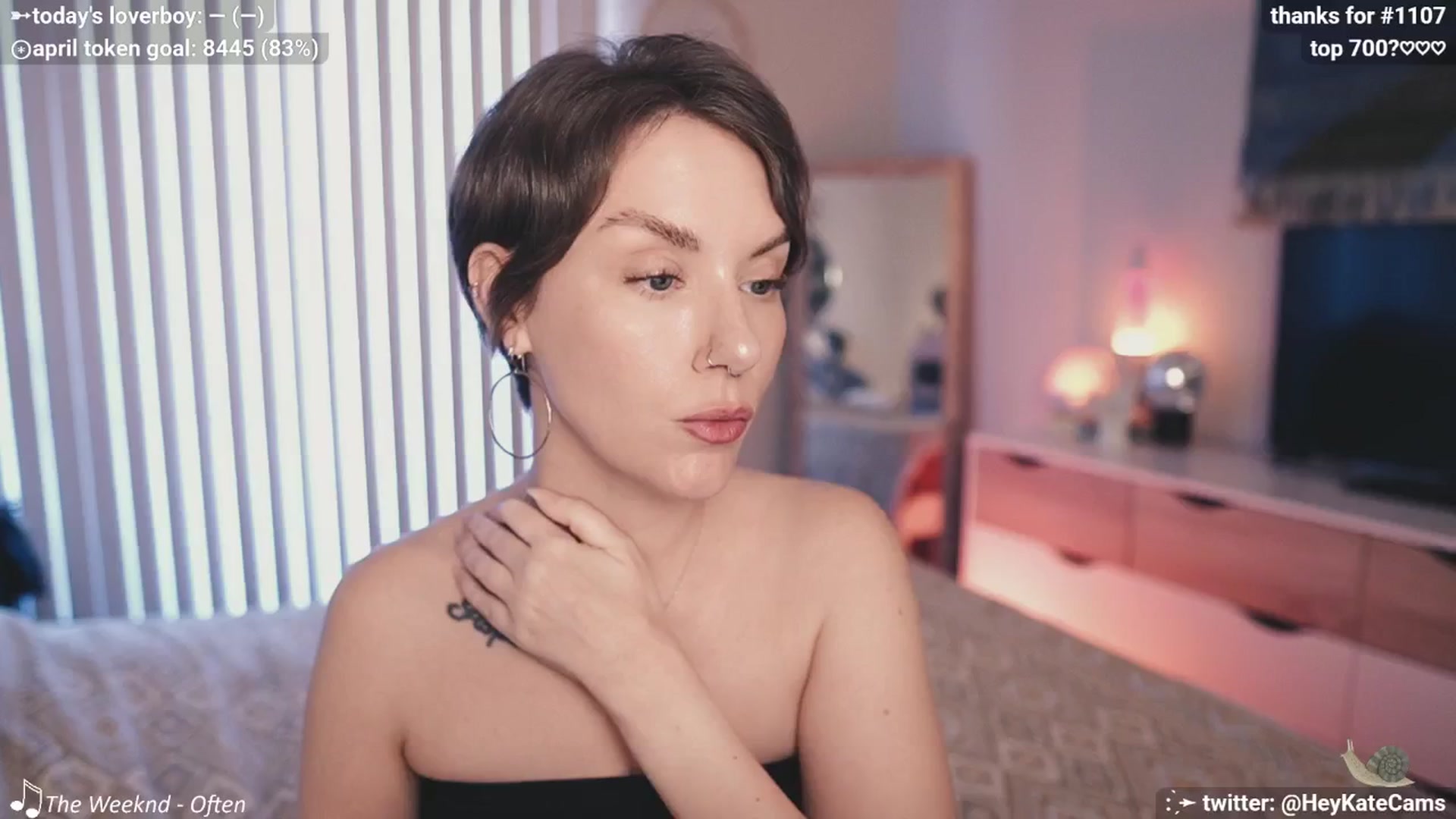 Gallery image thumbnail from HeyKate's myfreecams stream on, 04/29/2025, 23:51 image 13 of 20