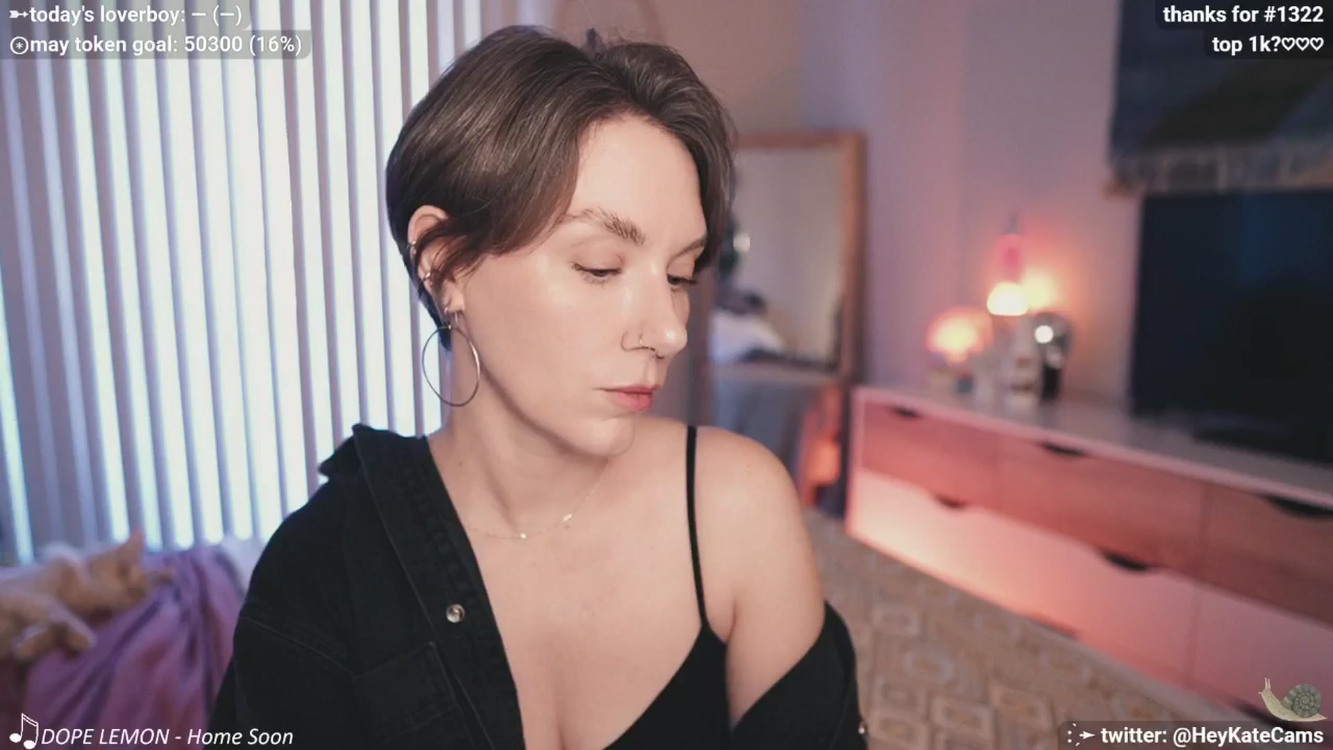 Gallery image thumbnail from HeyKate's myfreecams stream on, 05/08/2025, 01:34 image 3 of 20