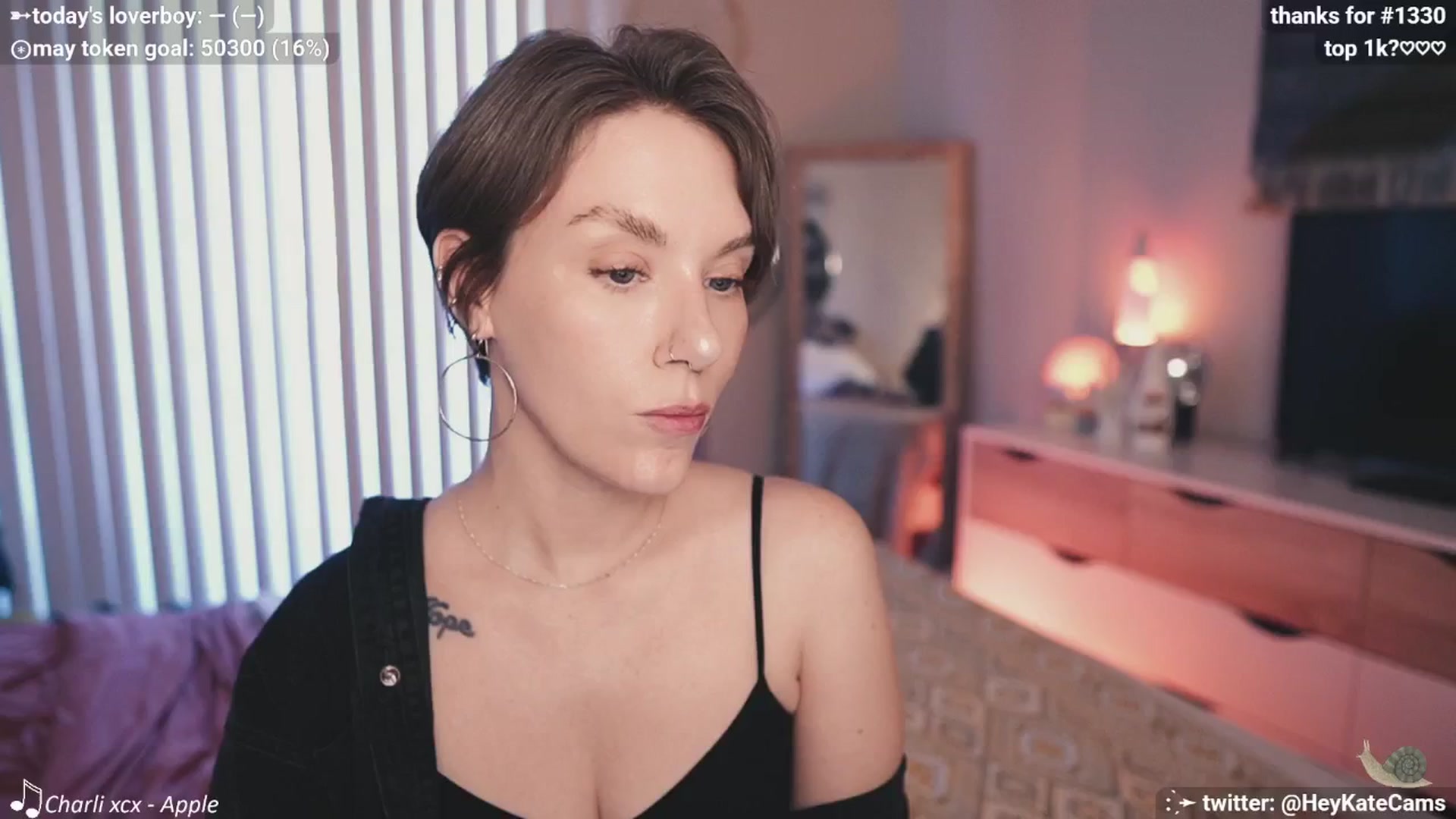 Gallery image thumbnail from HeyKate's myfreecams stream on, 05/08/2025, 01:34 image 14 of 20