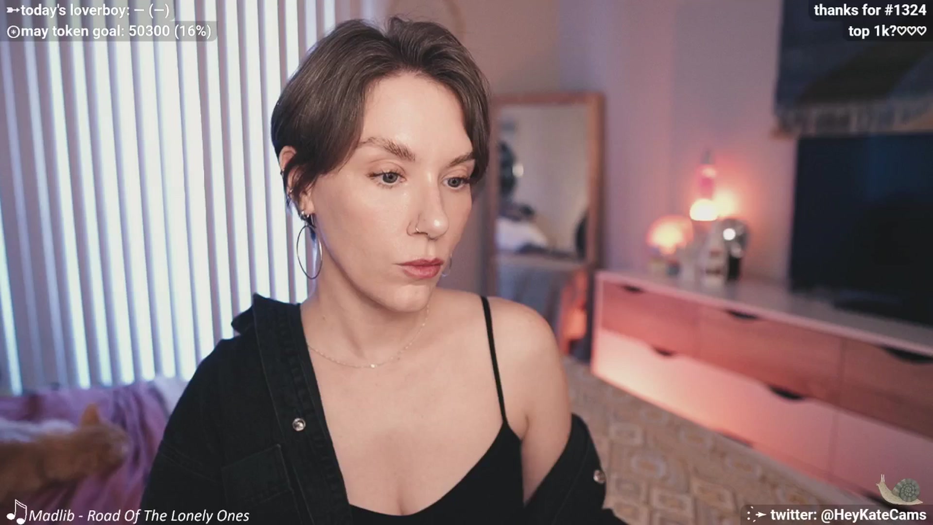 Gallery image thumbnail from HeyKate's myfreecams stream on, 05/08/2025, 01:34 image 7 of 20