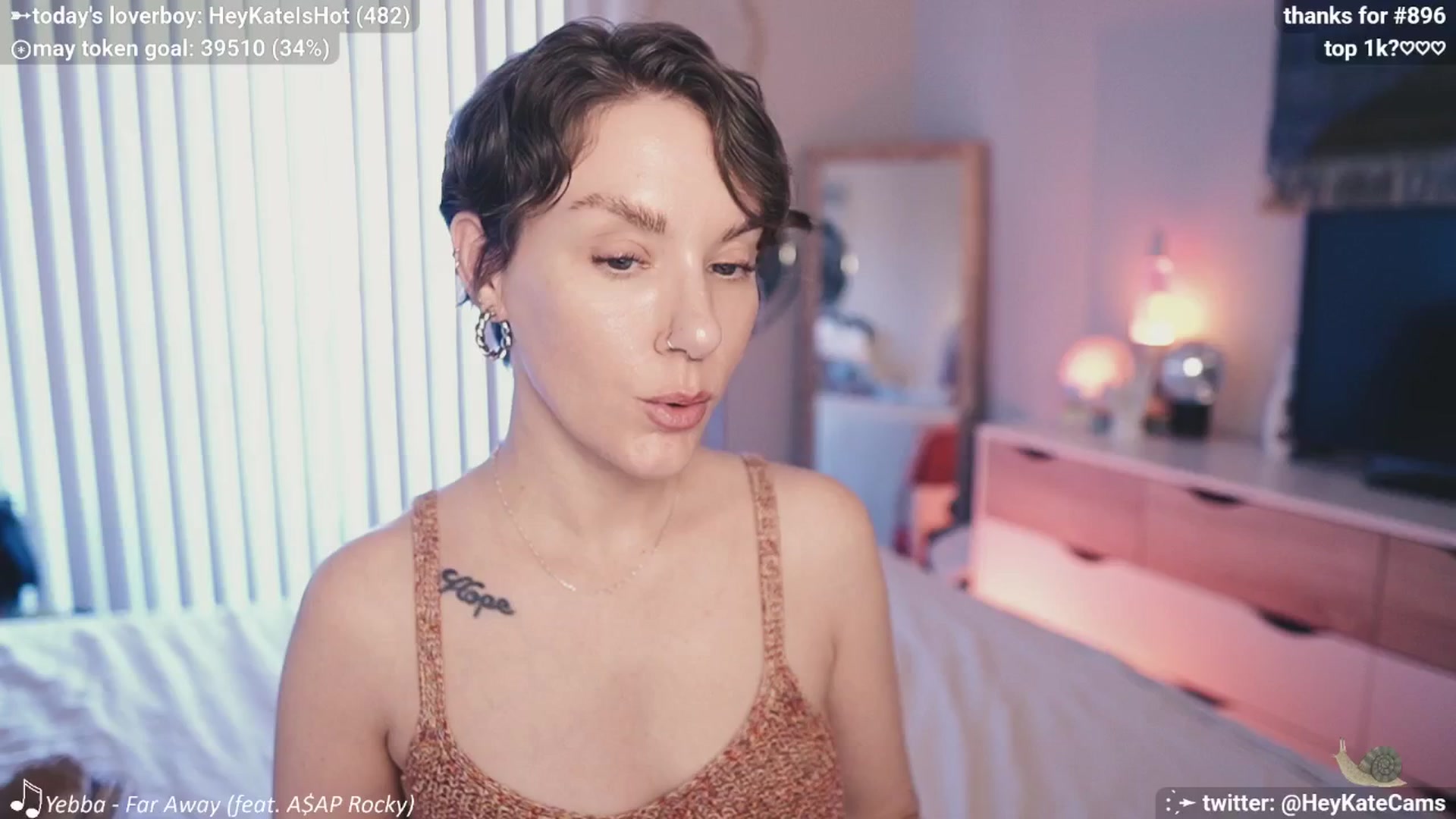 Gallery image thumbnail from HeyKate's myfreecams stream on, 05/11/2025, 02:30 image 3 of 20