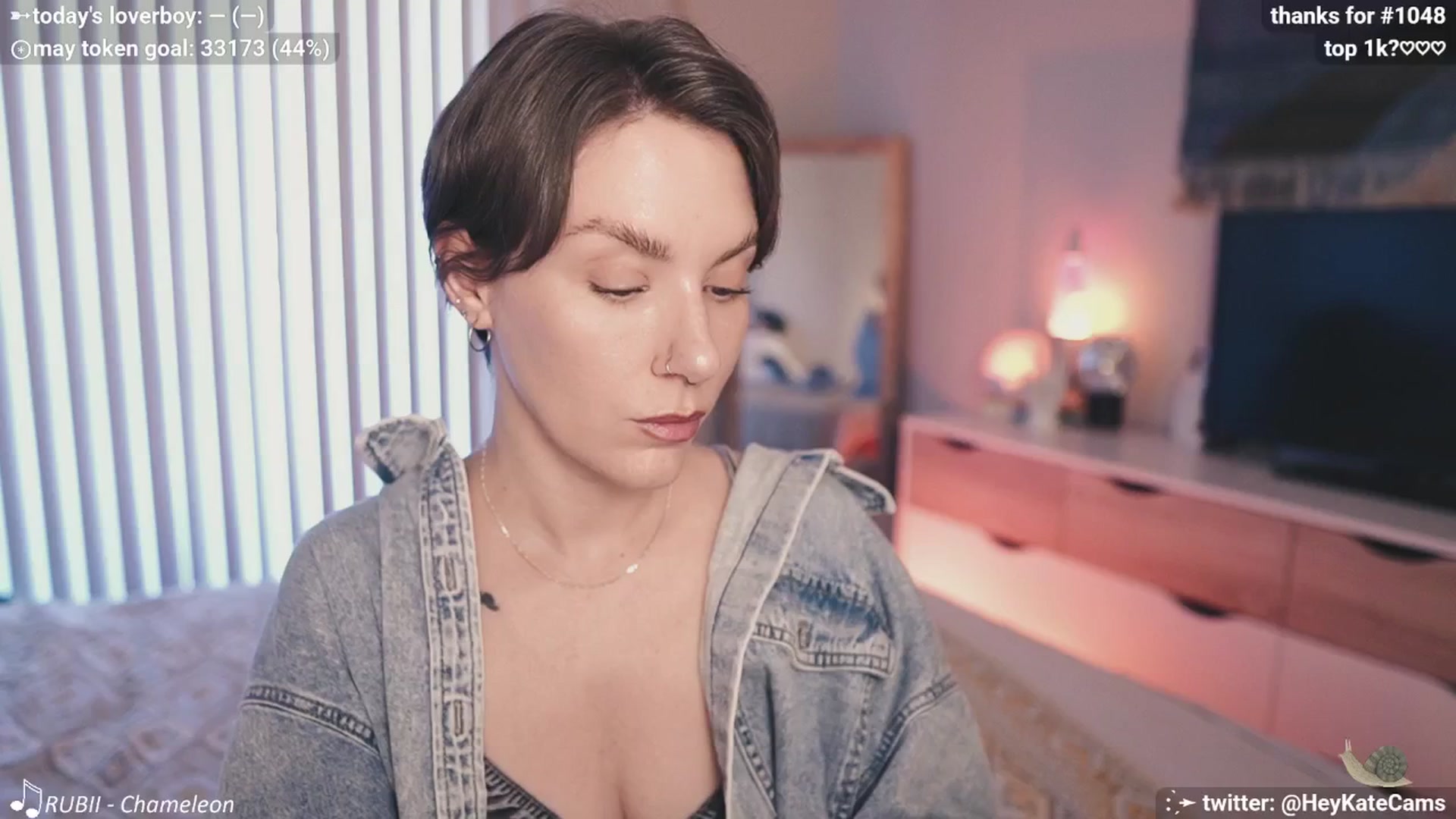Gallery image thumbnail from HeyKate's myfreecams stream on, 05/16/2025, 03:05 image 5 of 20