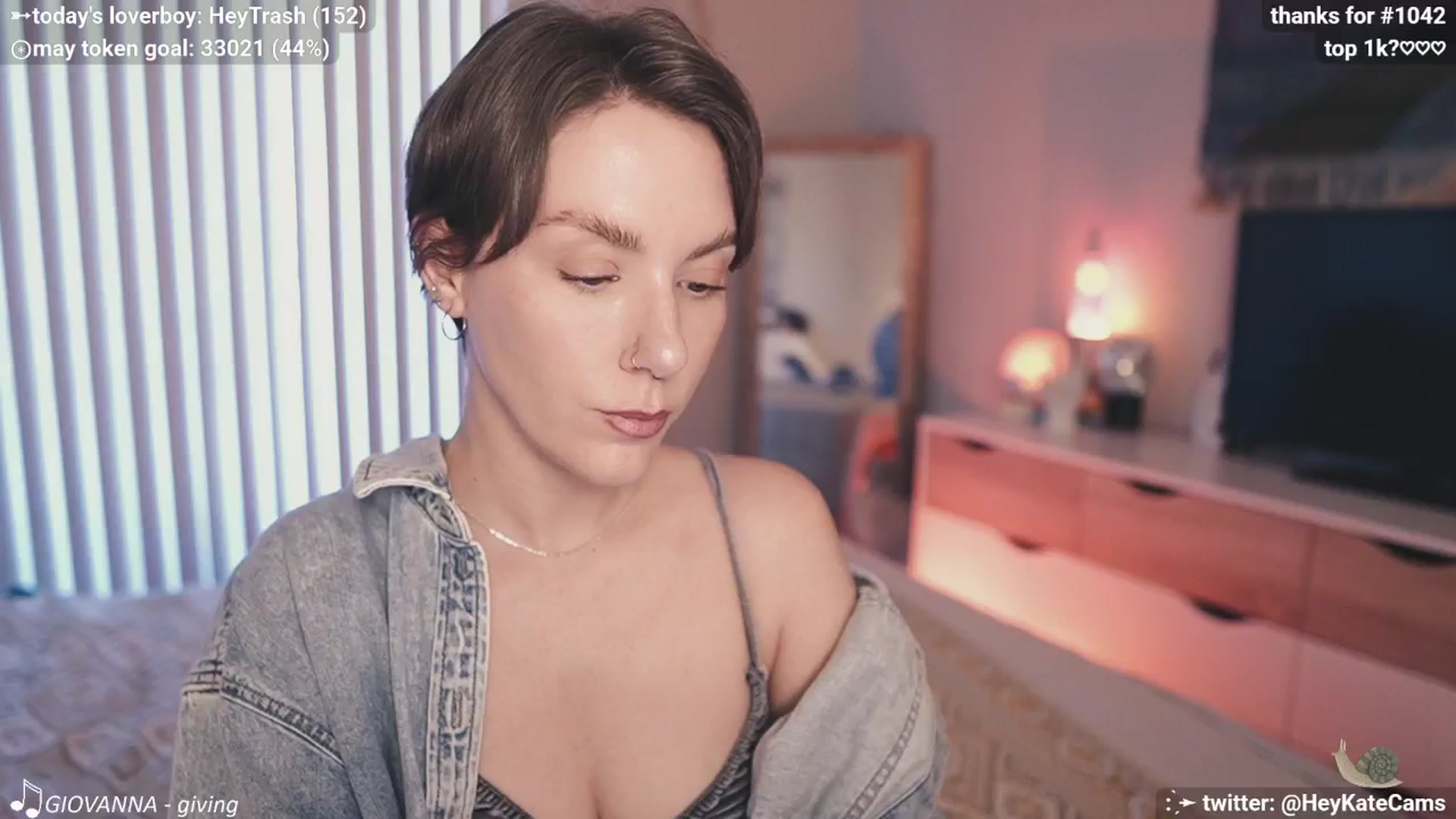Gallery image thumbnail from HeyKate's myfreecams stream on, 05/16/2025, 03:05 image 9 of 20