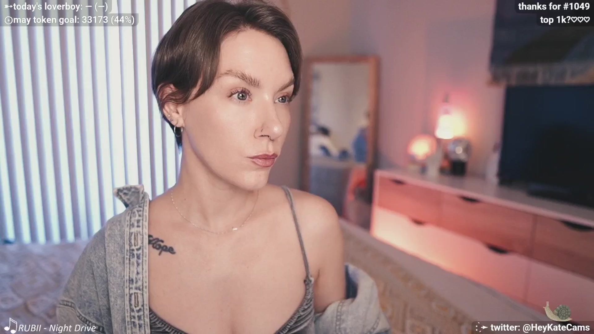 Gallery image thumbnail from HeyKate's myfreecams stream on, 05/16/2025, 03:05 image 8 of 20