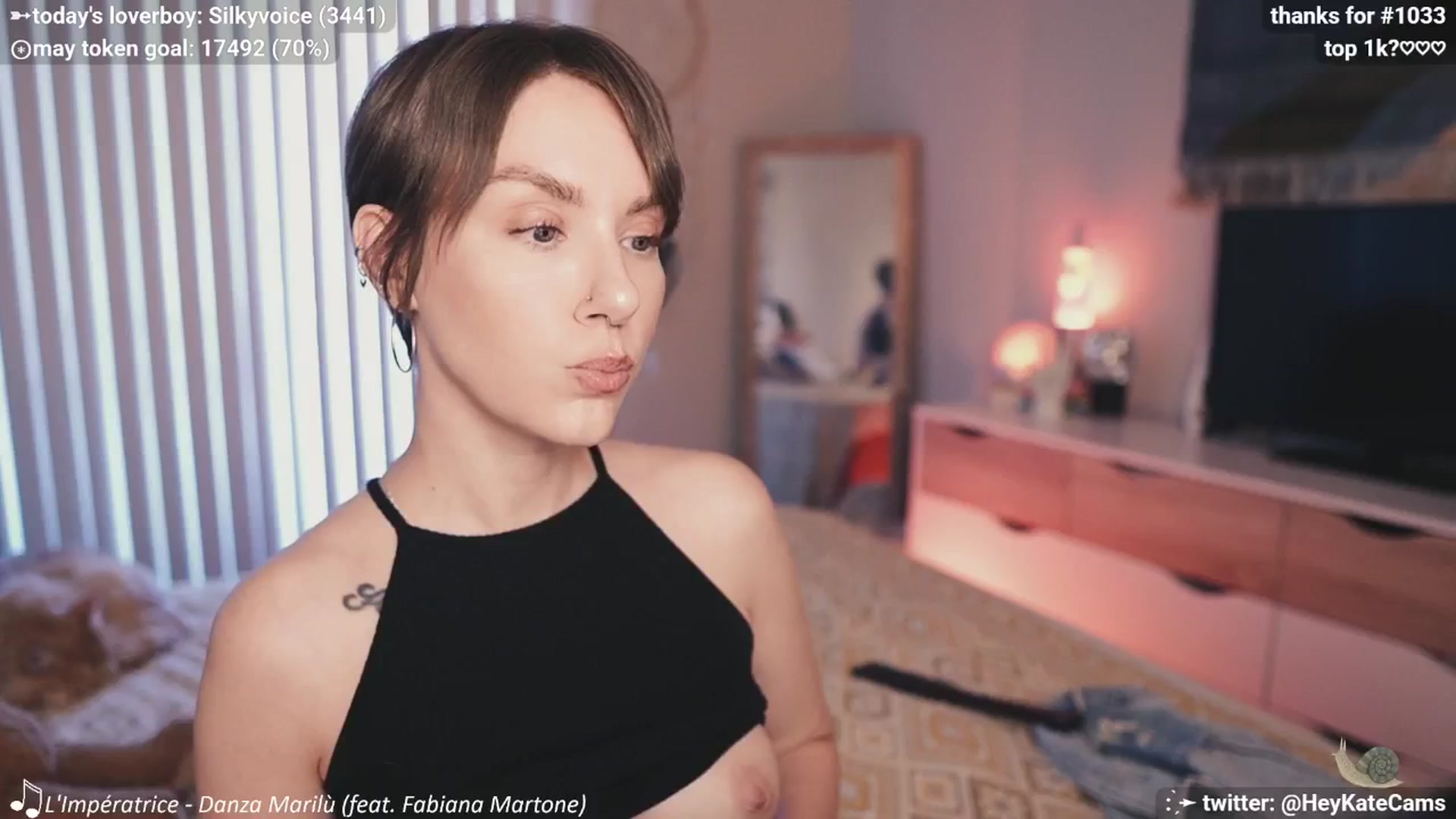 Gallery image thumbnail from HeyKate's myfreecams stream on, 05/25/2025, 03:38 image 6 of 20