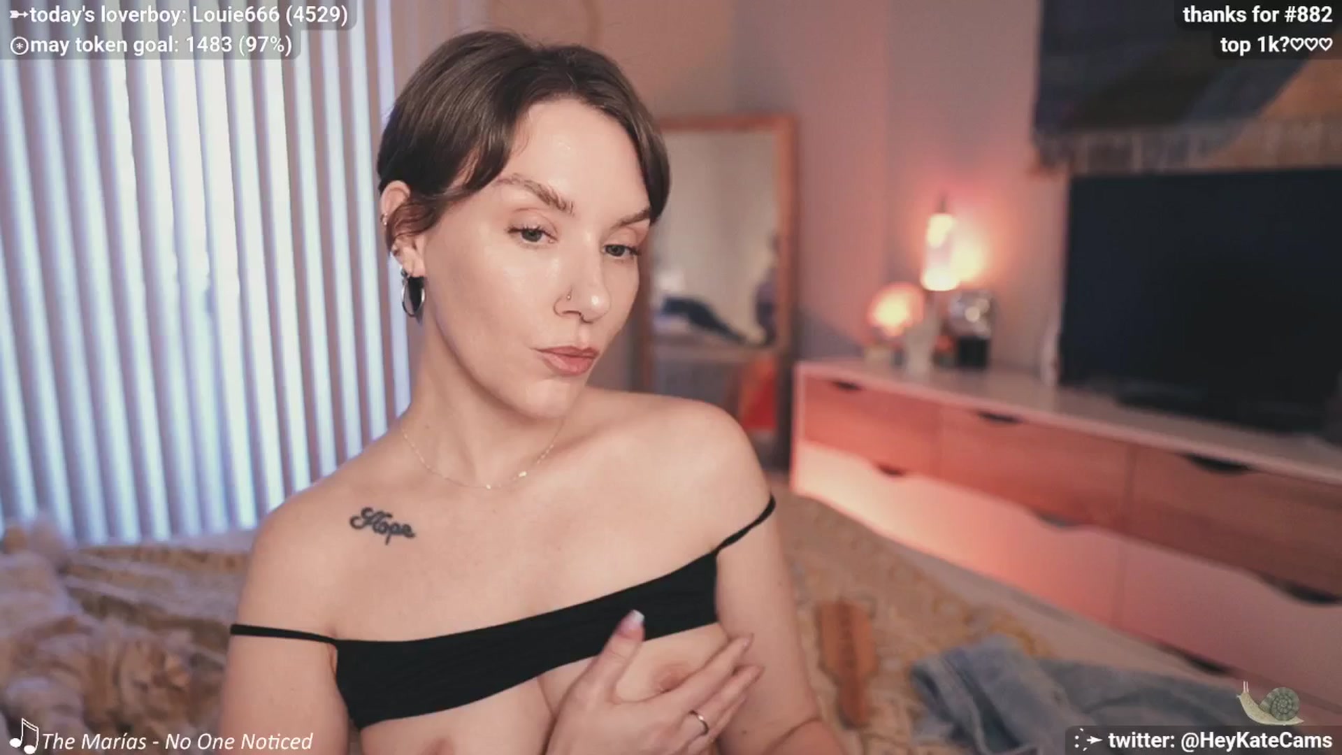Gallery image thumbnail from HeyKate's myfreecams stream on, 05/30/2025, 02:44 image 19 of 20