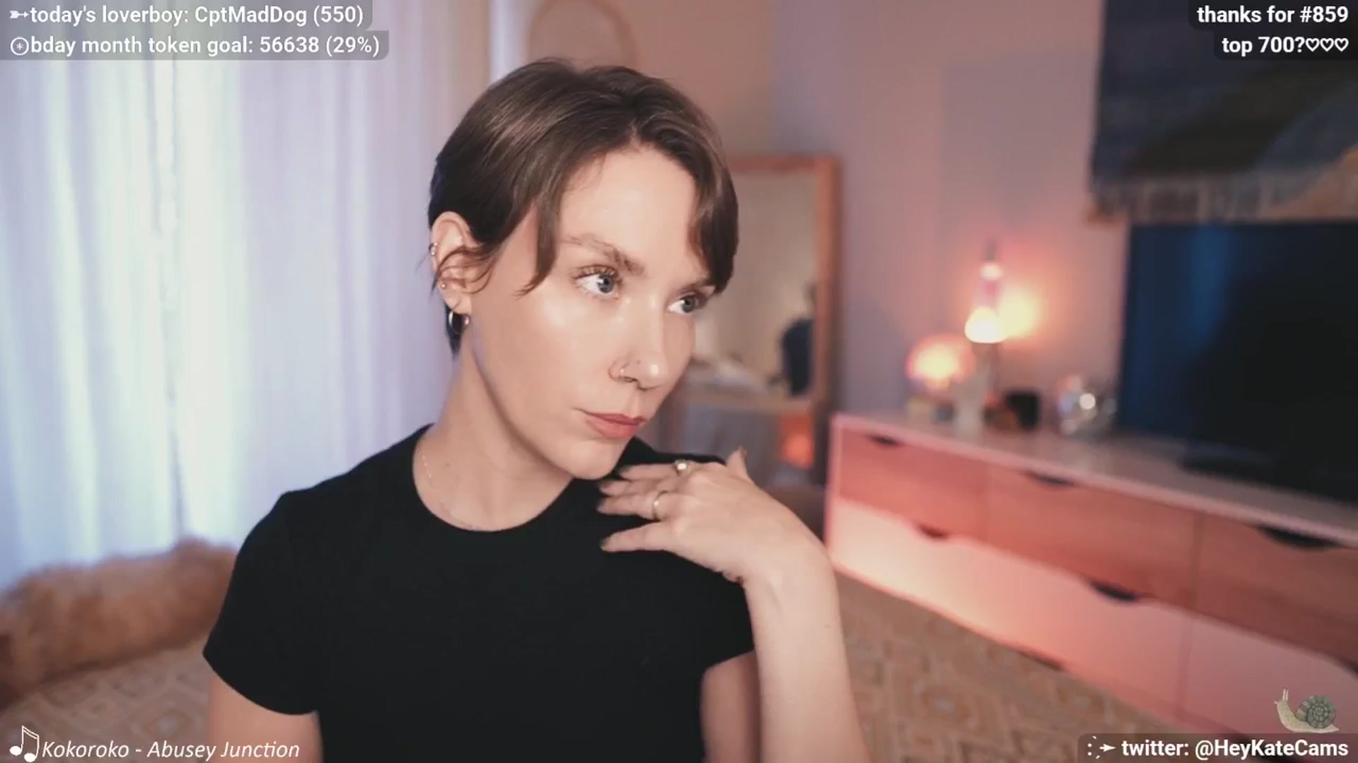 Gallery image thumbnail from HeyKate's myfreecams stream on, 06/13/2025, 01:26 image 13 of 20