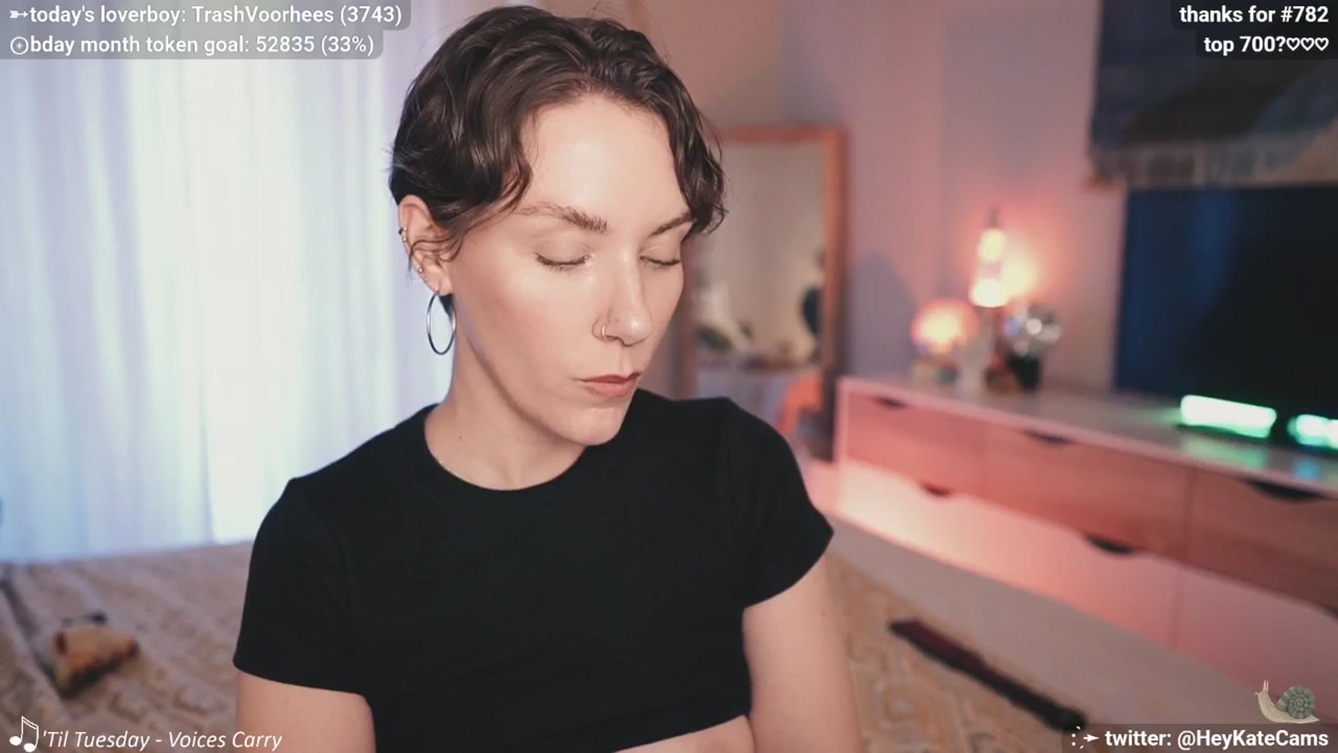 Gallery image thumbnail from HeyKate's myfreecams stream on, 06/14/2025, 02:51 image 4 of 20
