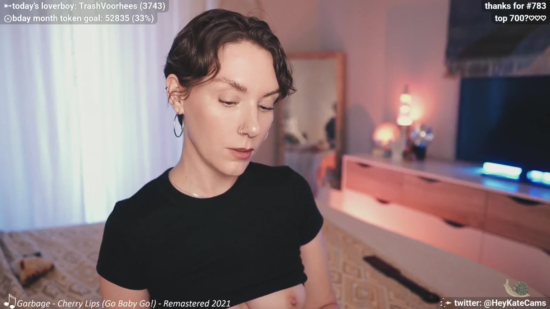 Gallery image thumbnail from HeyKate's myfreecams stream on, 06/14/2025, 02:51 image 6 of 20