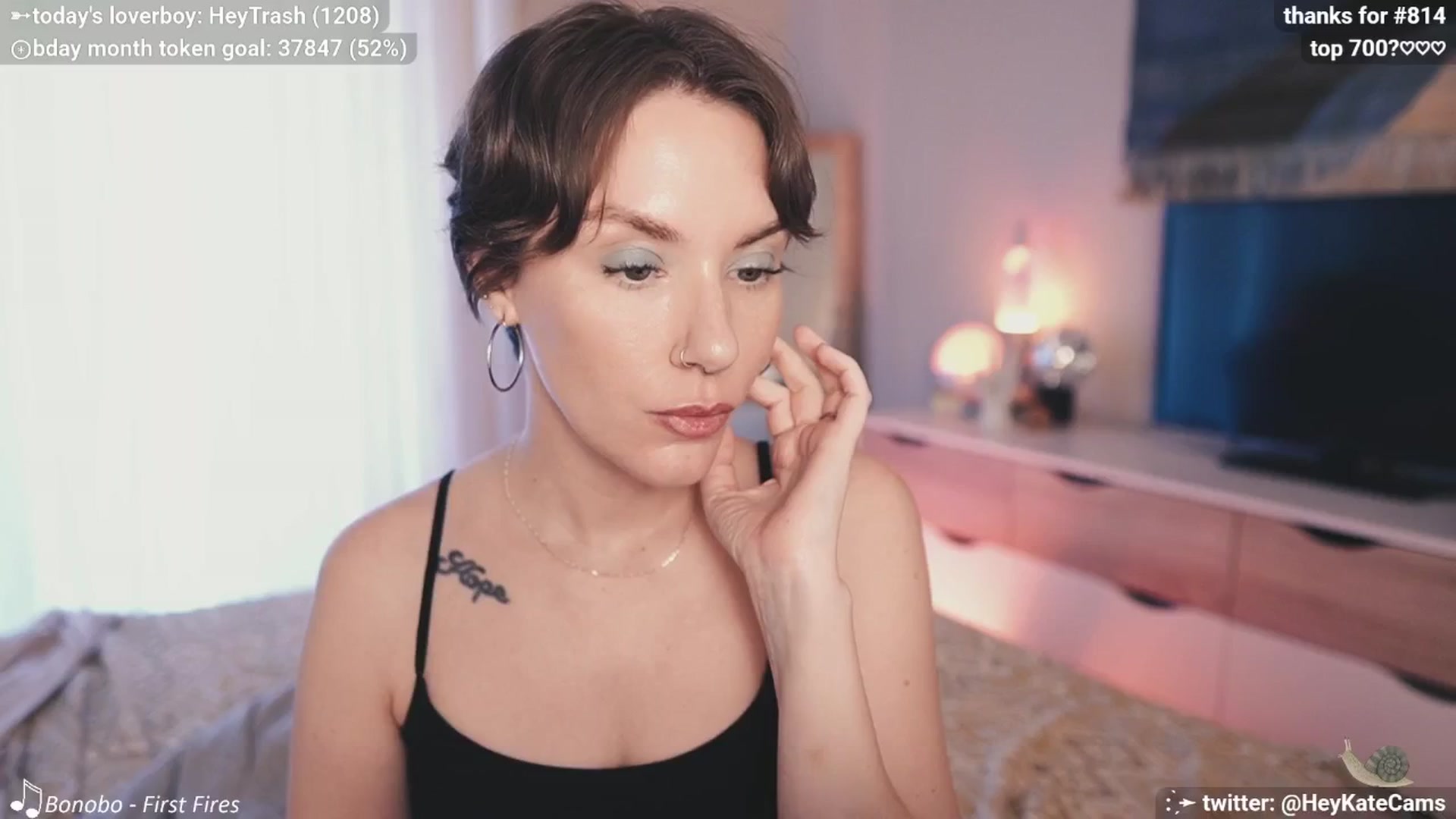 Gallery image thumbnail from HeyKate's myfreecams stream on, 06/22/2025, 02:21 image 6 of 20