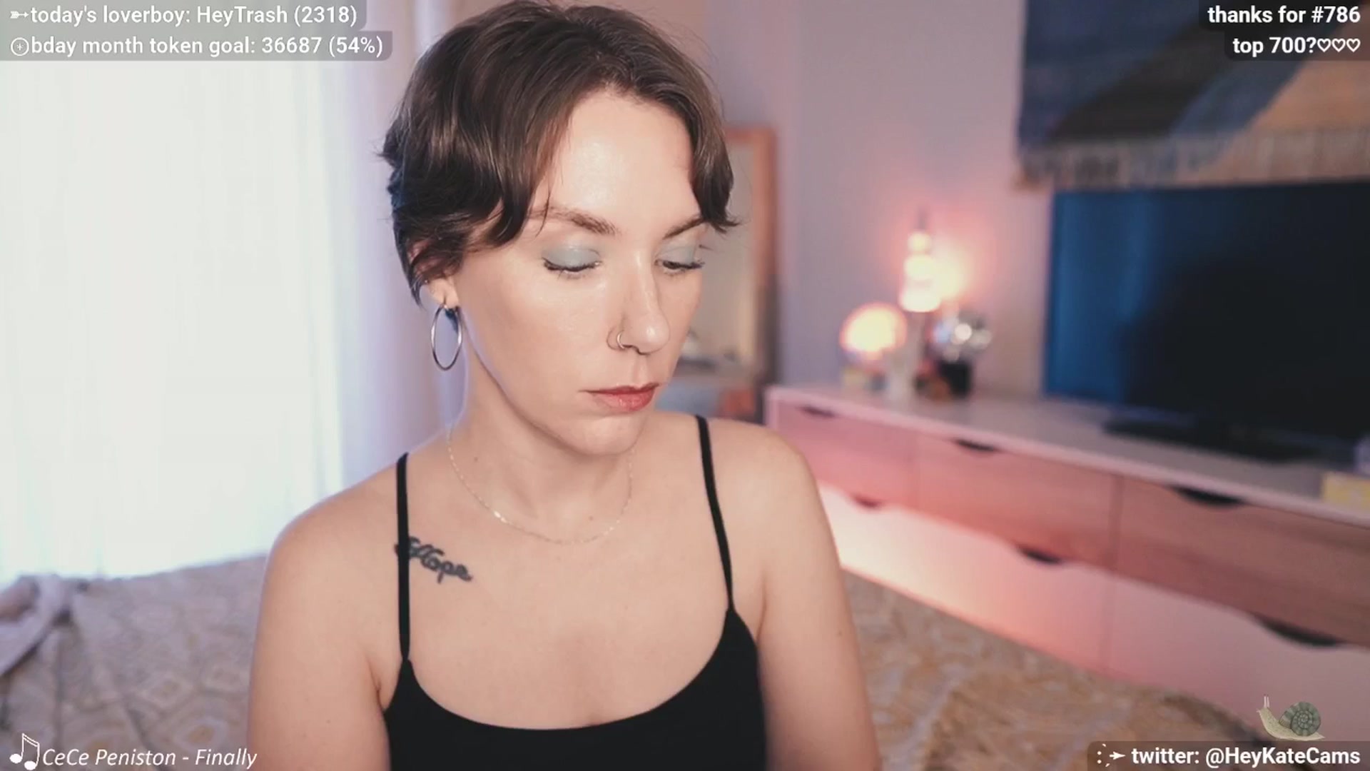 Gallery image thumbnail from HeyKate's myfreecams stream on, 06/22/2025, 02:21 image 9 of 20