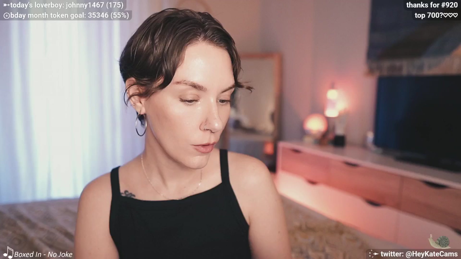 Gallery image thumbnail from HeyKate's myfreecams stream on, 06/26/2025, 02:34 image 15 of 20