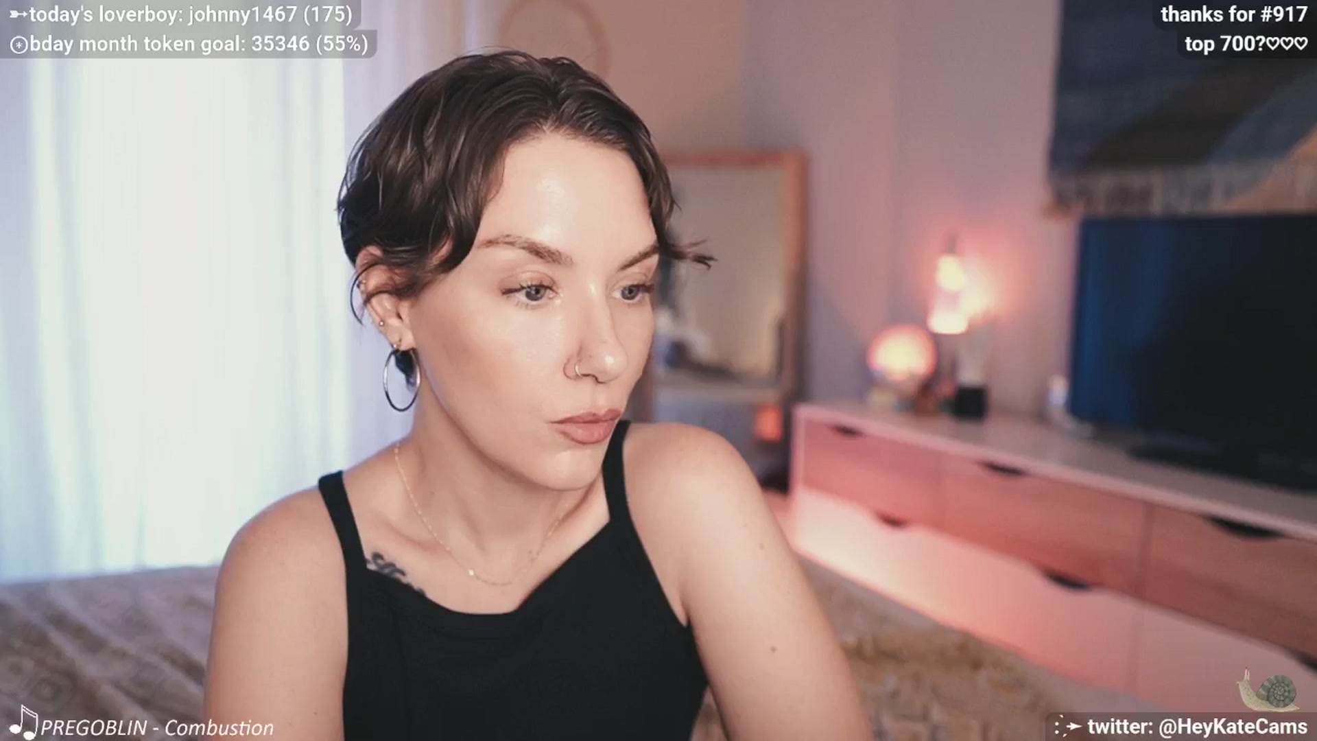 Gallery image thumbnail from HeyKate's myfreecams stream on, 06/26/2025, 02:34 image 6 of 20