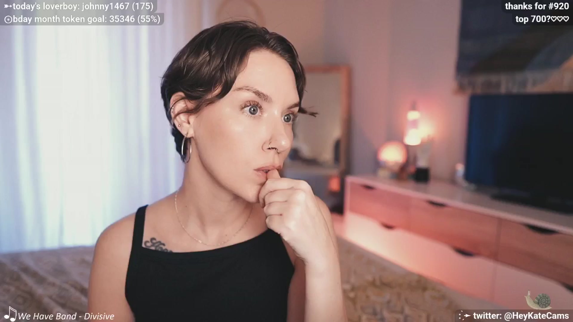 Gallery image thumbnail from HeyKate's myfreecams stream on, 06/26/2025, 02:34 image 13 of 20