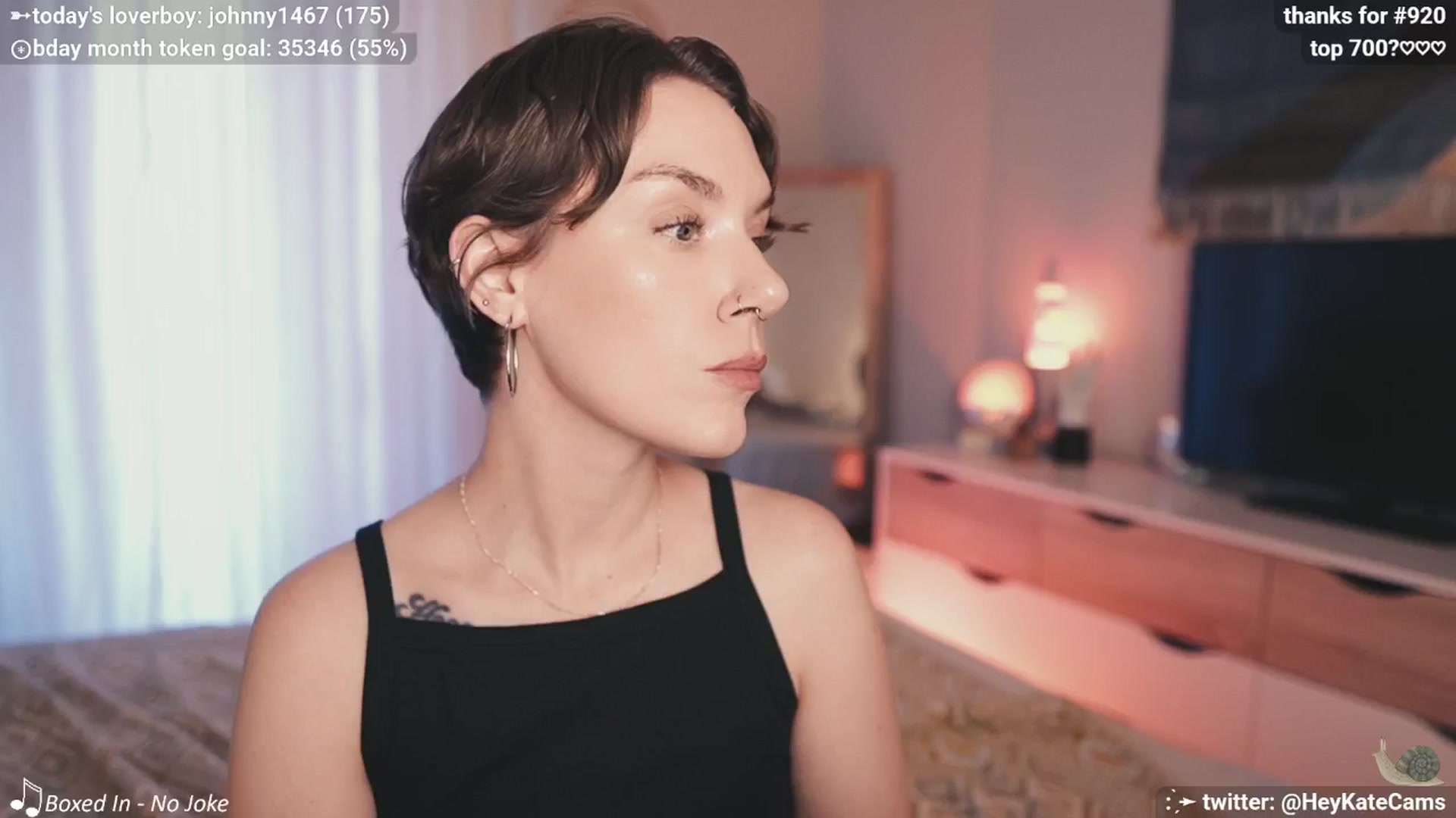 Gallery image thumbnail from HeyKate's myfreecams stream on, 06/26/2025, 02:34 image 16 of 20