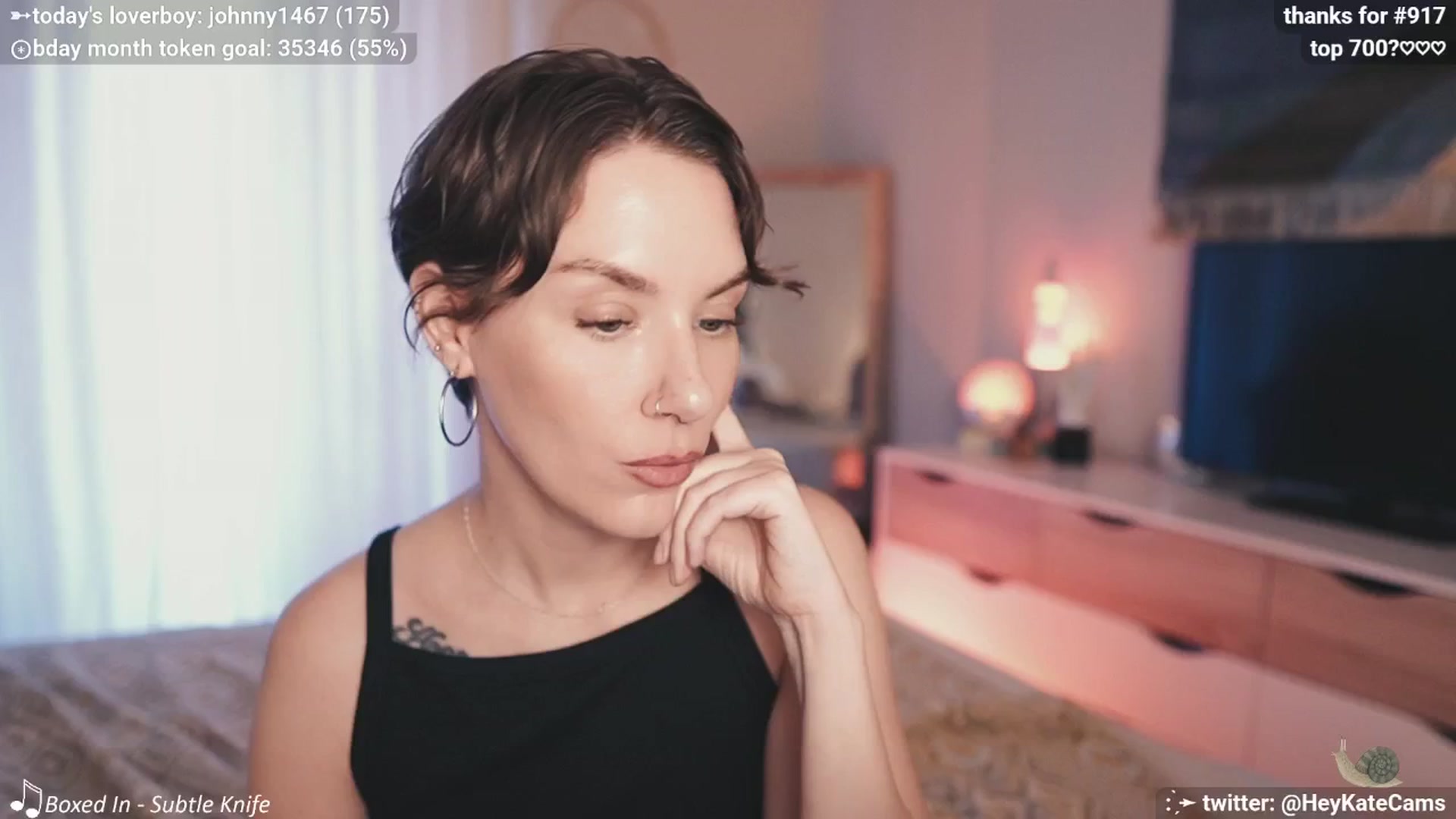 Gallery image thumbnail from HeyKate's myfreecams stream on, 06/26/2025, 02:34 image 7 of 20