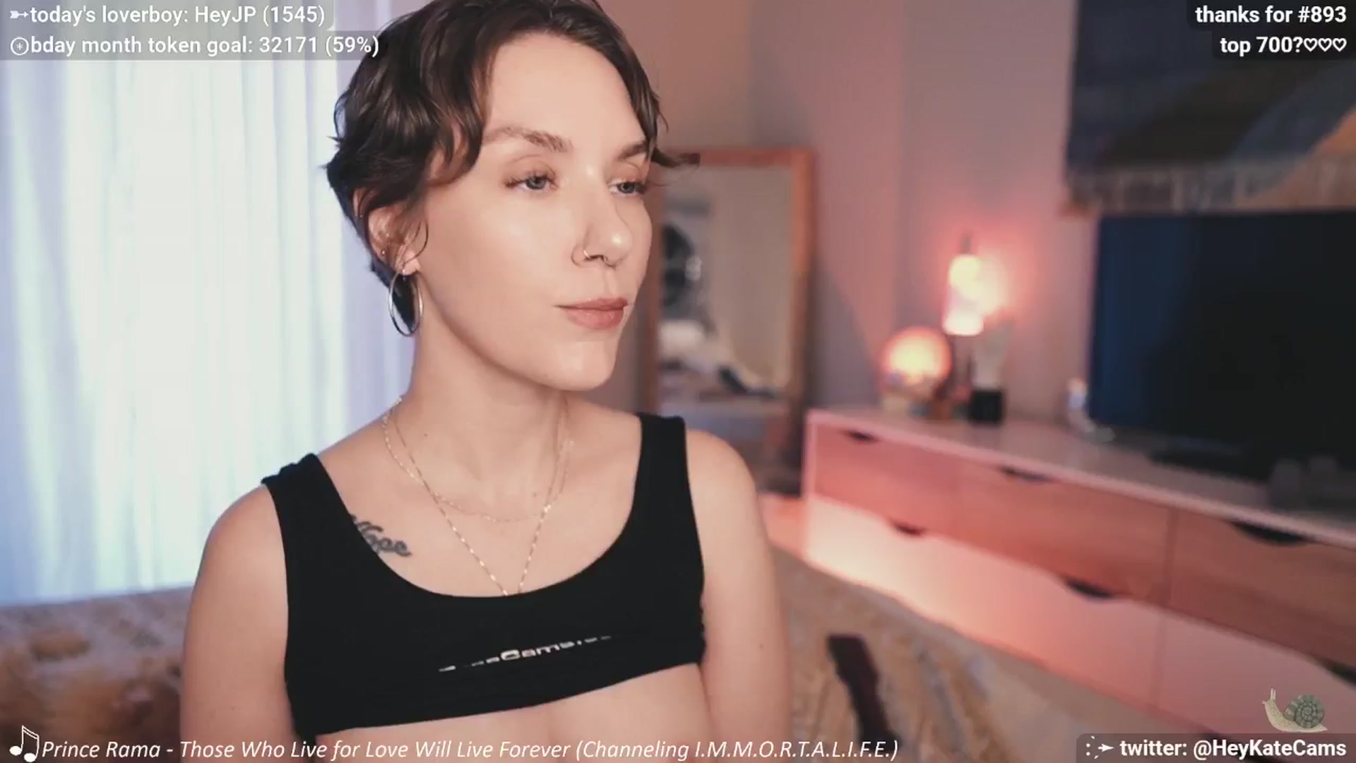 Gallery image thumbnail from HeyKate's myfreecams stream on, 06/27/2025, 02:41 image 19 of 20