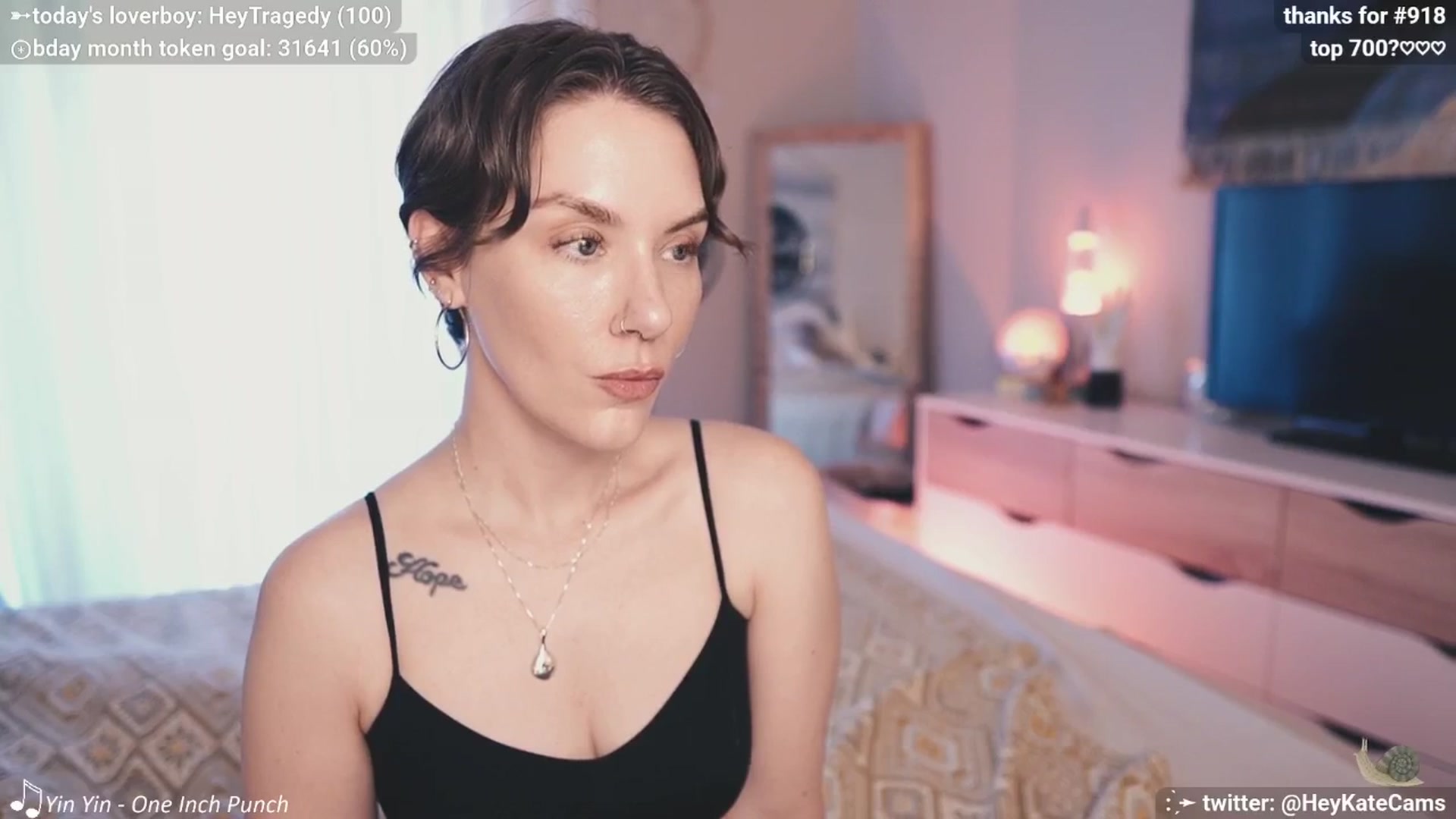 Gallery image thumbnail from HeyKate's myfreecams stream on, 06/28/2025, 03:10 image 4 of 20