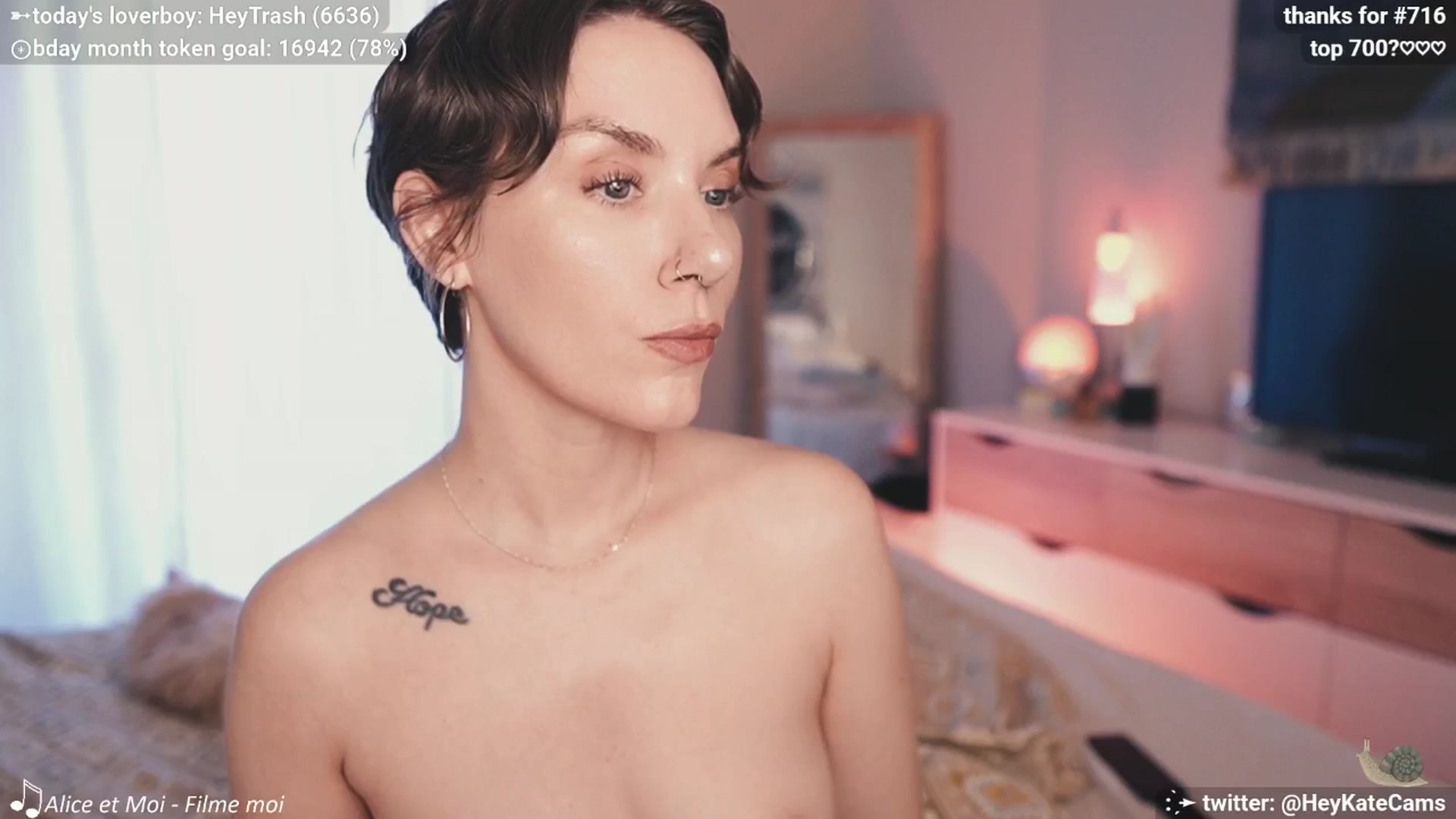 Gallery image thumbnail from HeyKate's myfreecams stream on, 06/29/2025, 03:03 image 14 of 20