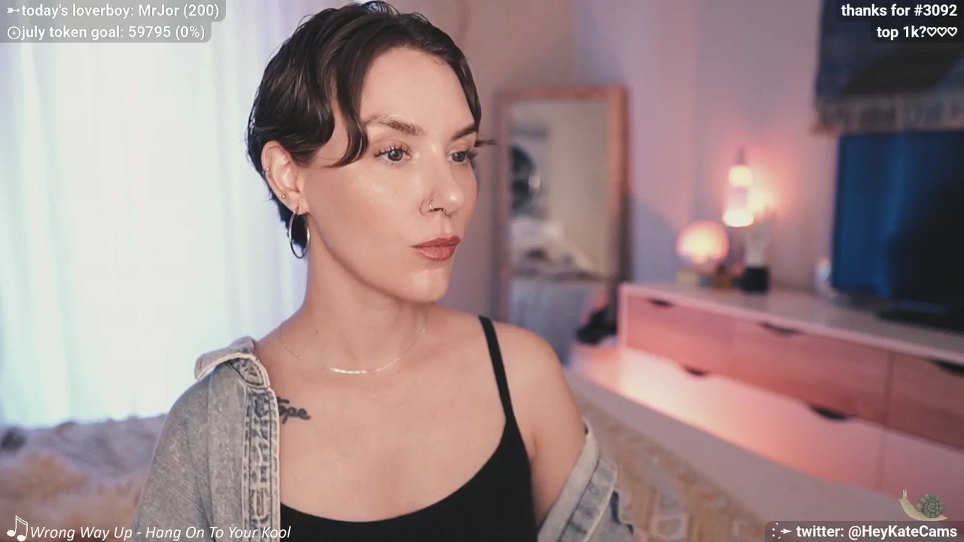 Gallery image thumbnail from HeyKate's myfreecams stream on, 07/04/2025, 01:17 image 8 of 20