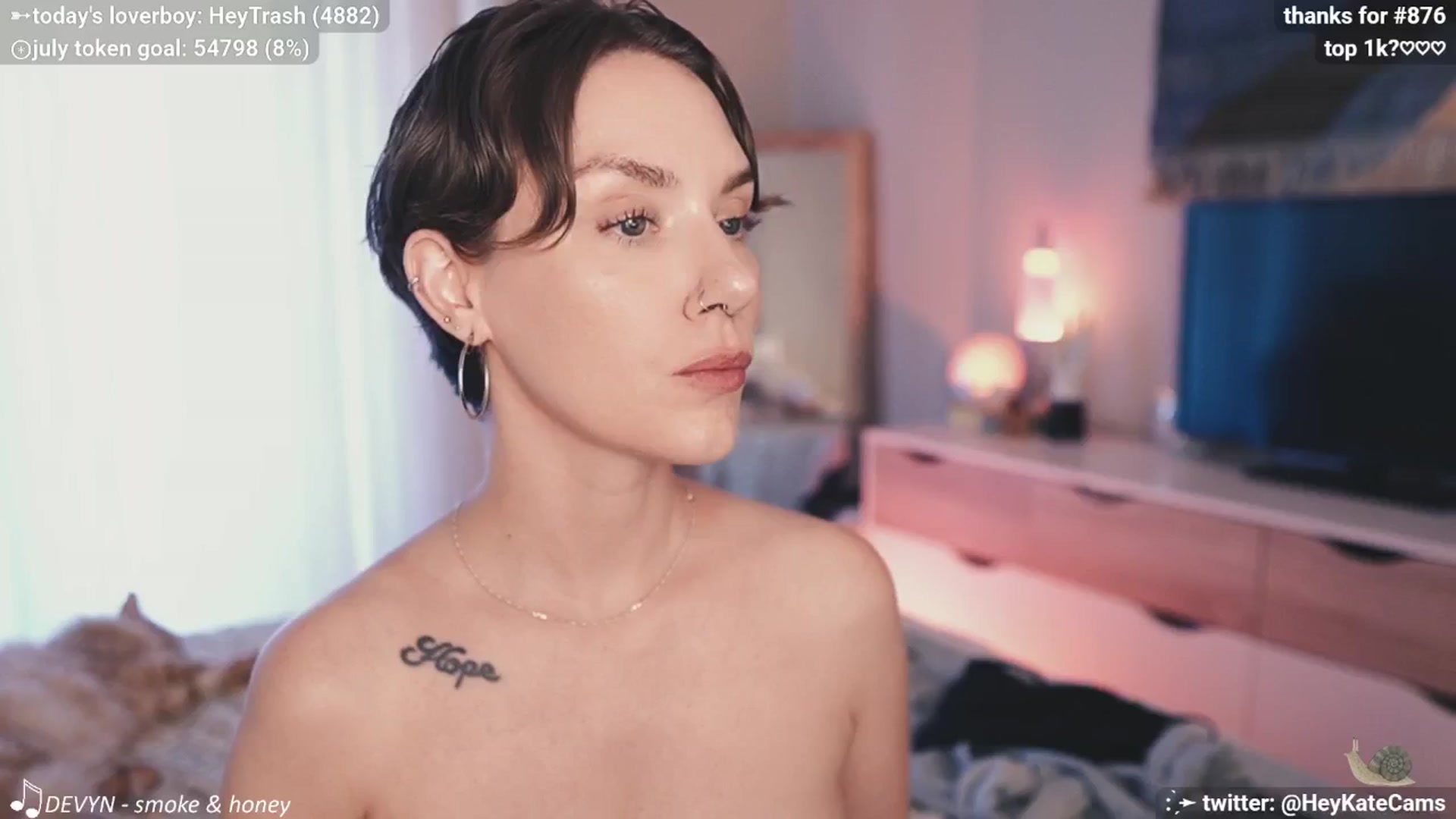 Gallery image thumbnail from HeyKate's myfreecams stream on, 07/04/2025, 01:17 image 20 of 20