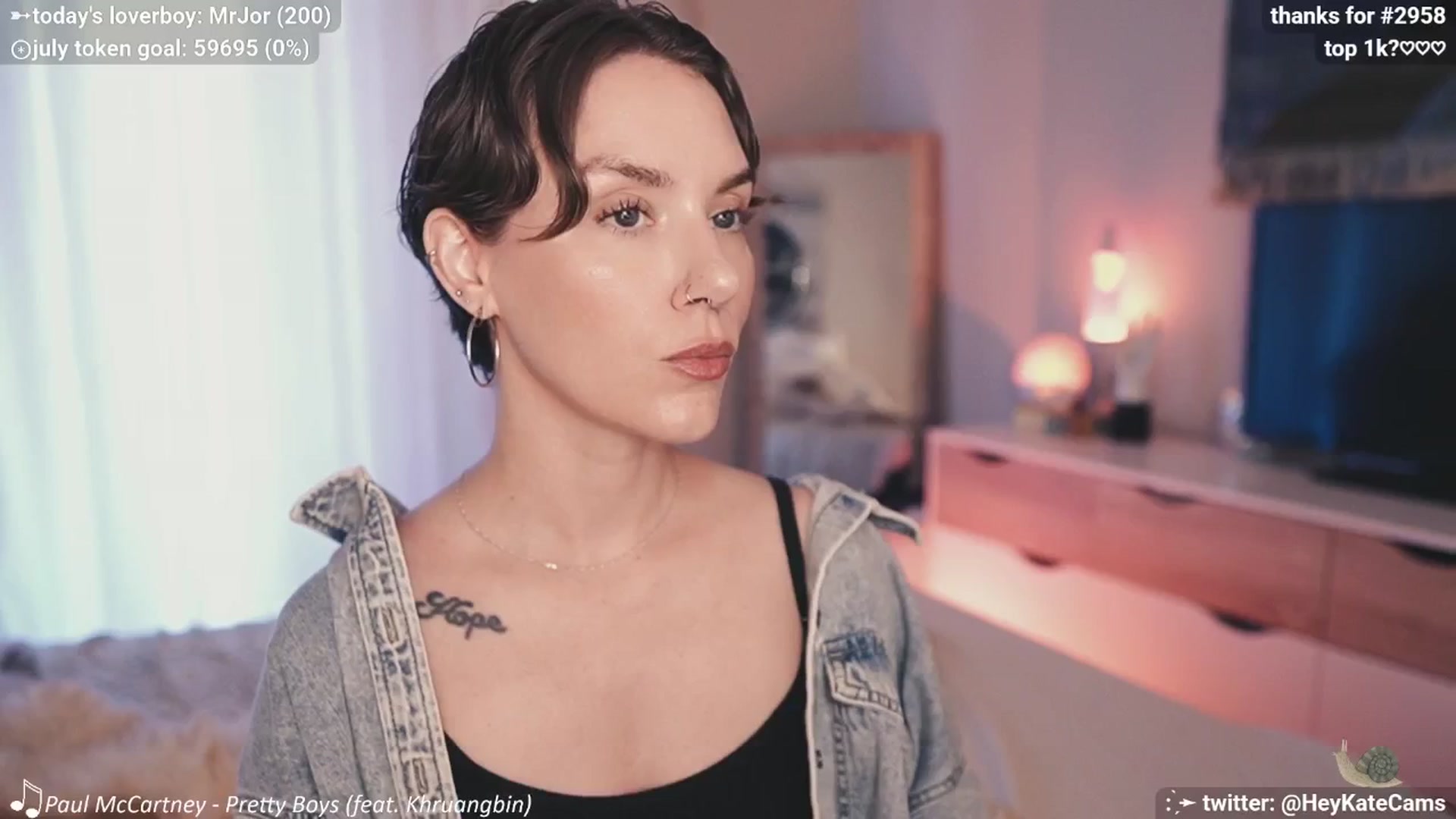 Gallery image thumbnail from HeyKate's myfreecams stream on, 07/04/2025, 01:17 image 9 of 20
