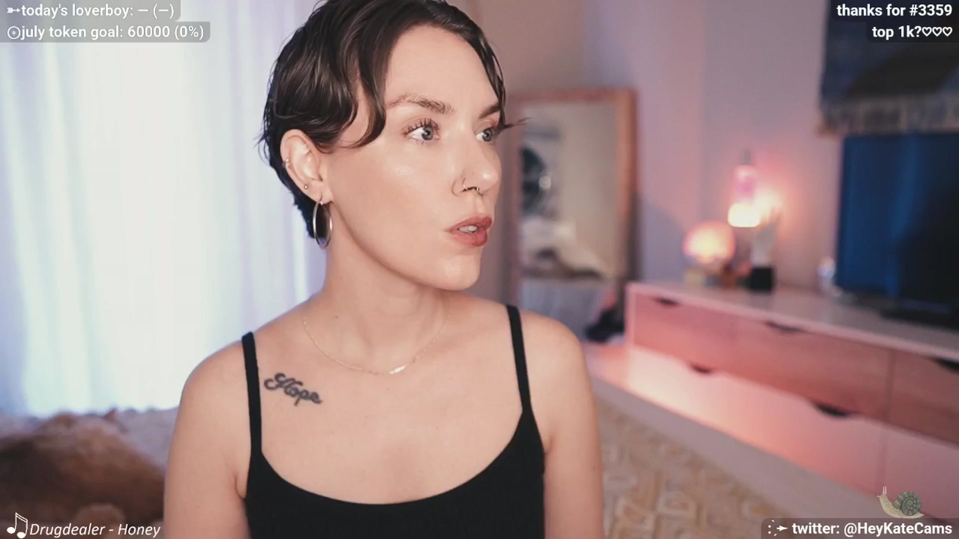 Gallery image thumbnail from HeyKate's myfreecams stream on, 07/04/2025, 01:17 image 1 of 20