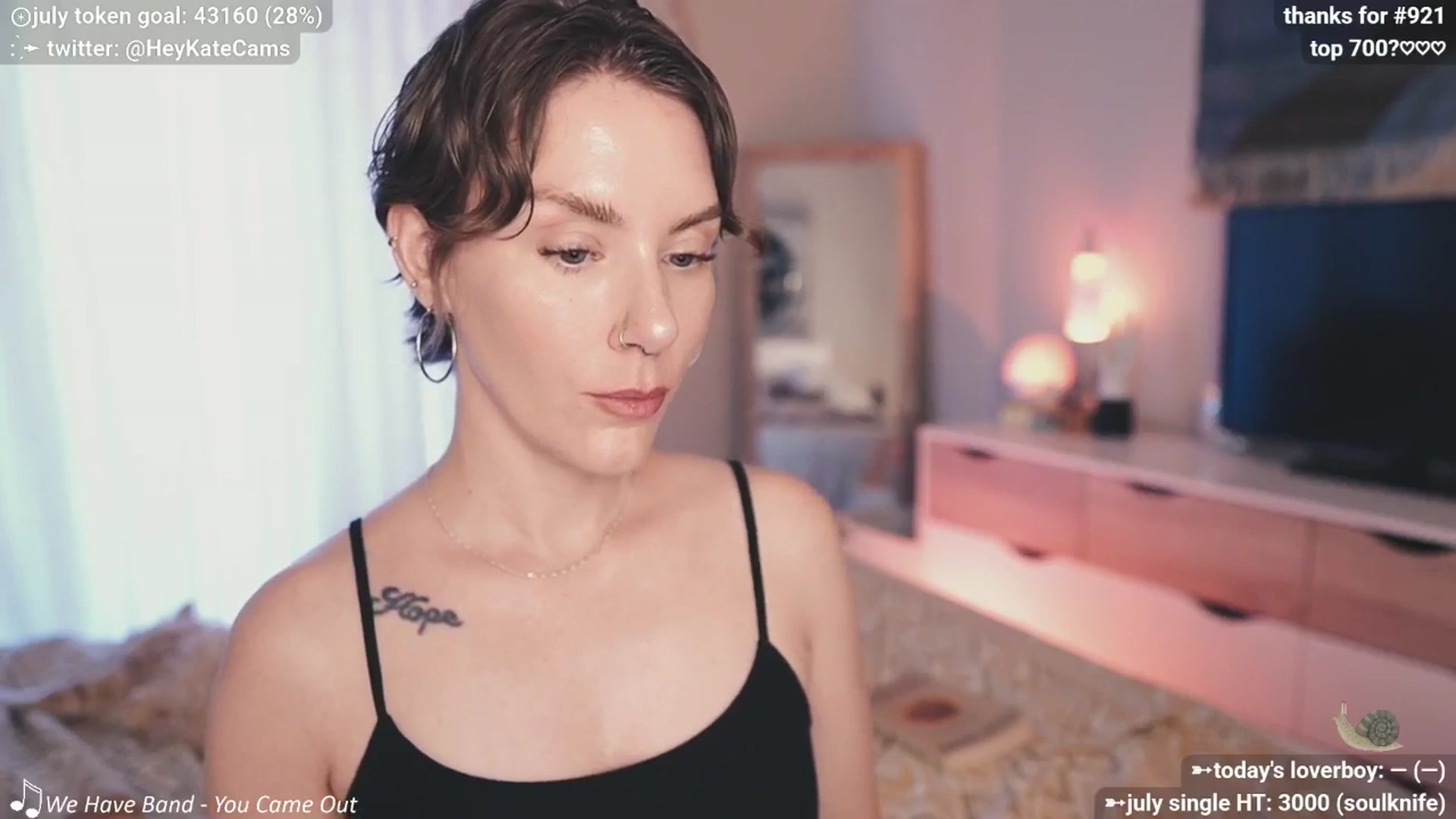 Gallery image thumbnail from HeyKate's myfreecams stream on, 07/11/2025, 24:52 image 18 of 20