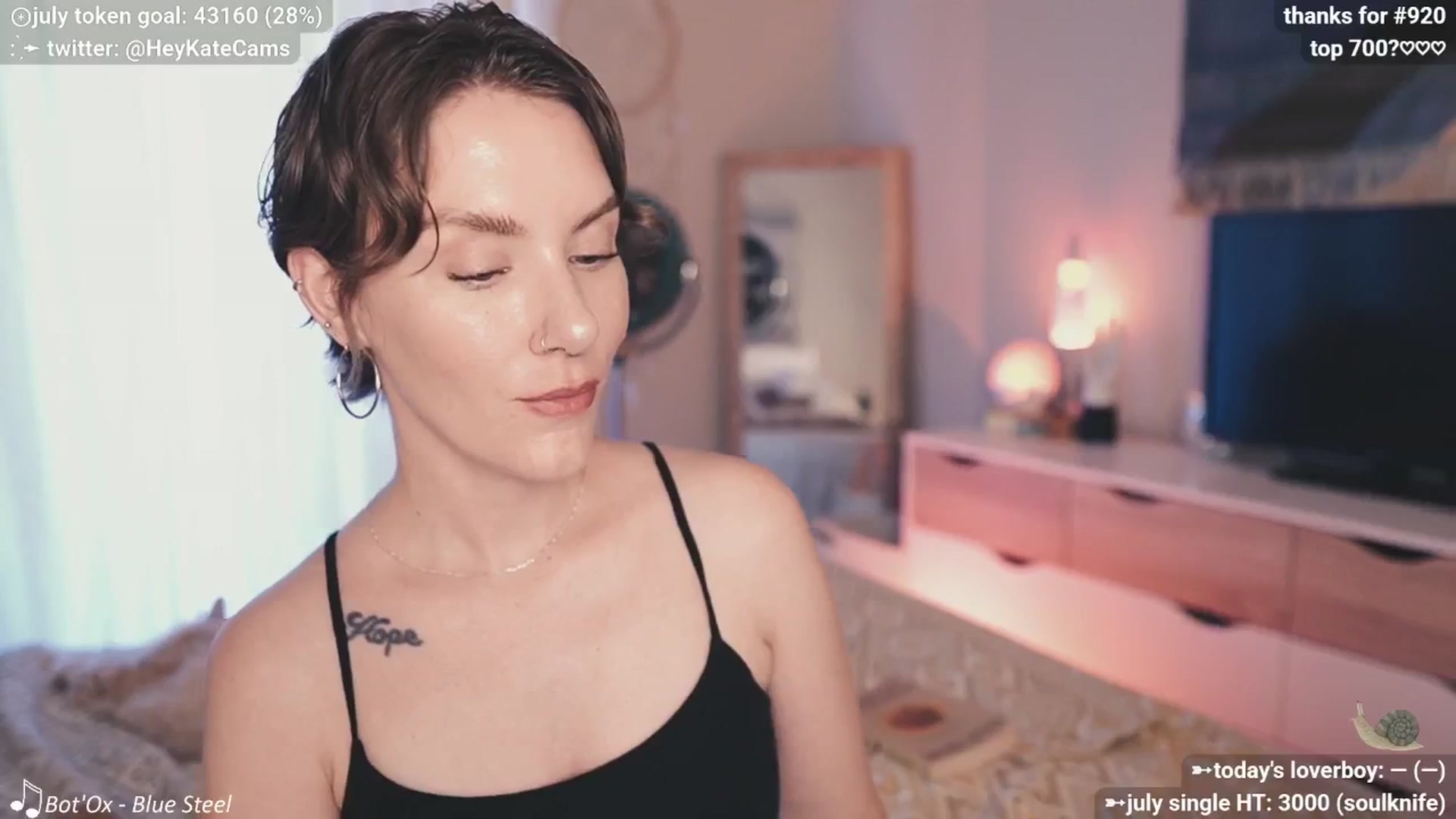 Gallery image thumbnail from HeyKate's myfreecams stream on, 07/11/2025, 24:52 image 8 of 20