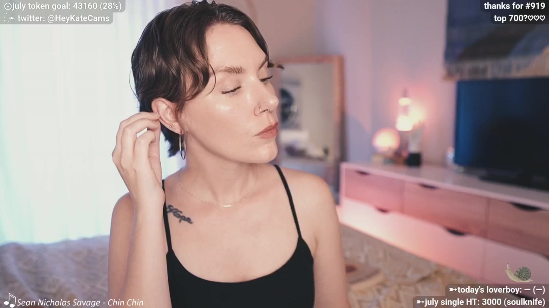 Gallery image thumbnail from HeyKate's myfreecams stream on, 07/11/2025, 24:54 image 10 of 20