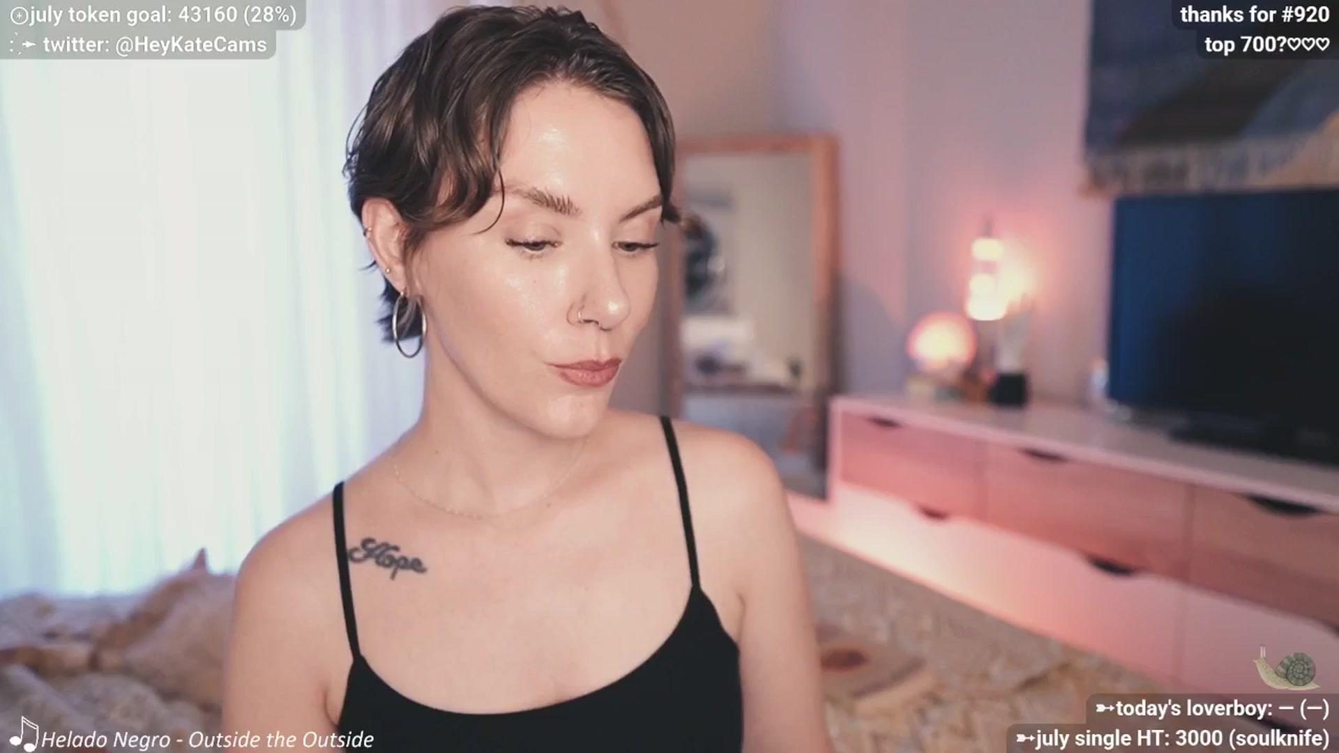 Gallery image thumbnail from HeyKate's myfreecams stream on, 07/11/2025, 24:54 image 14 of 20