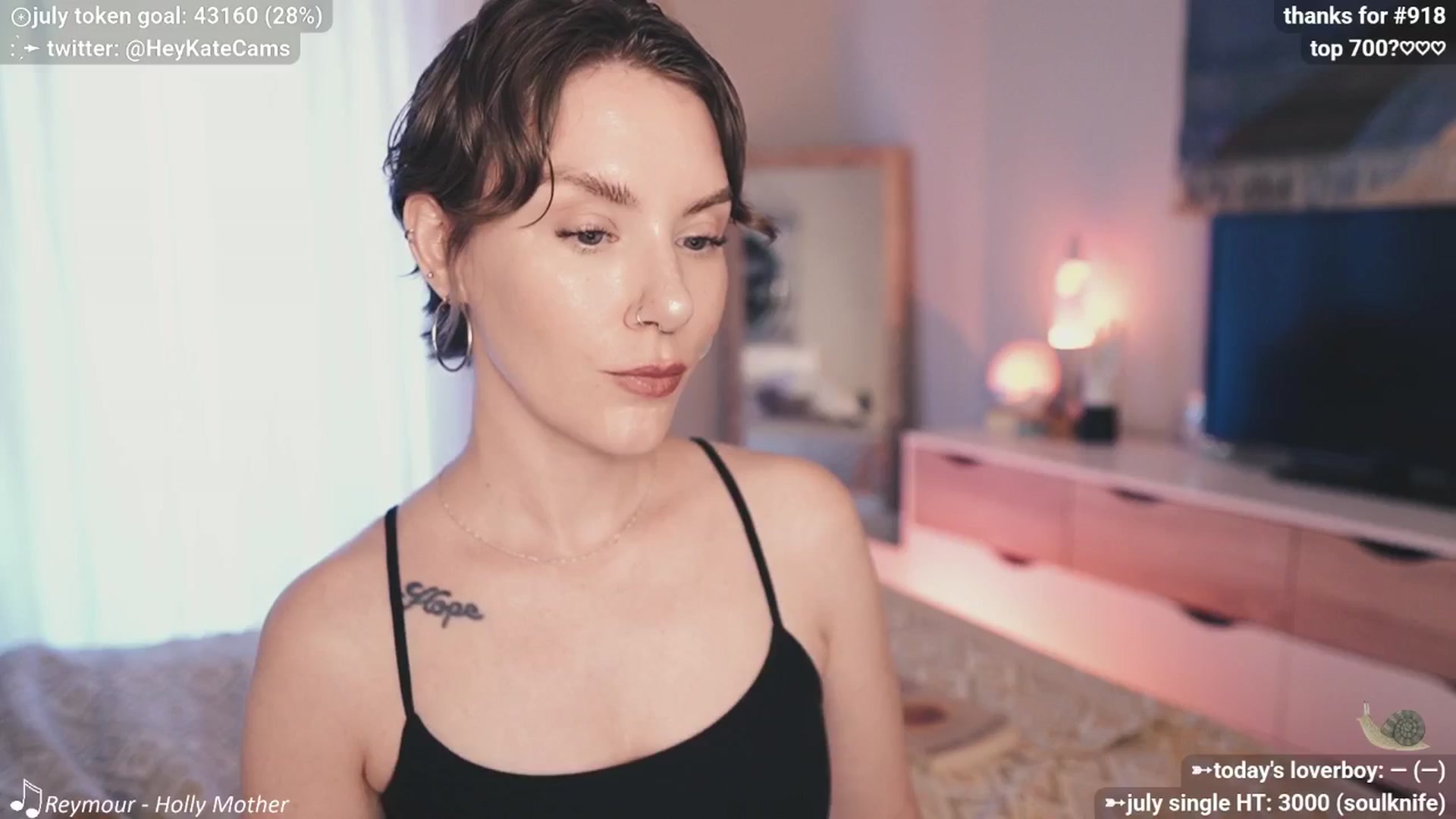 Gallery image thumbnail from HeyKate's myfreecams stream on, 07/11/2025, 24:54 image 8 of 20