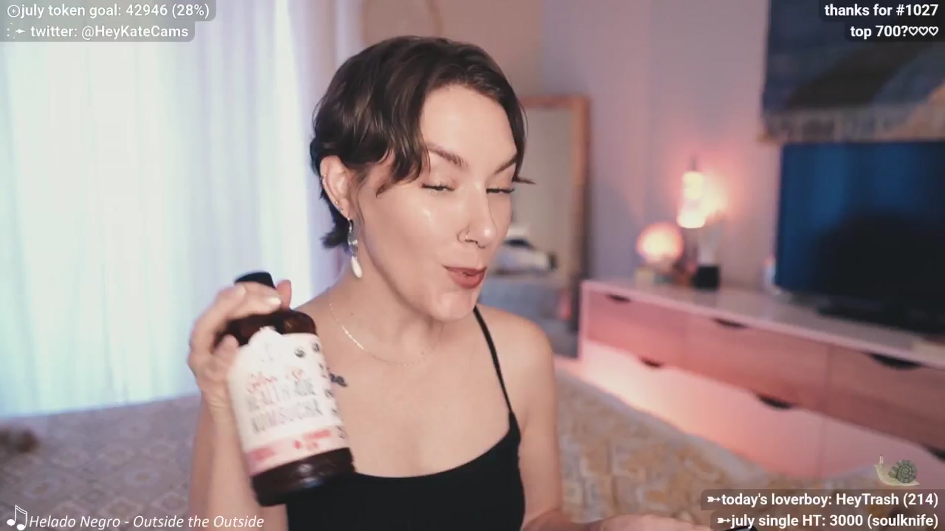 Gallery image thumbnail from HeyKate's myfreecams stream on, 07/12/2025, 03:34 image 2 of 20