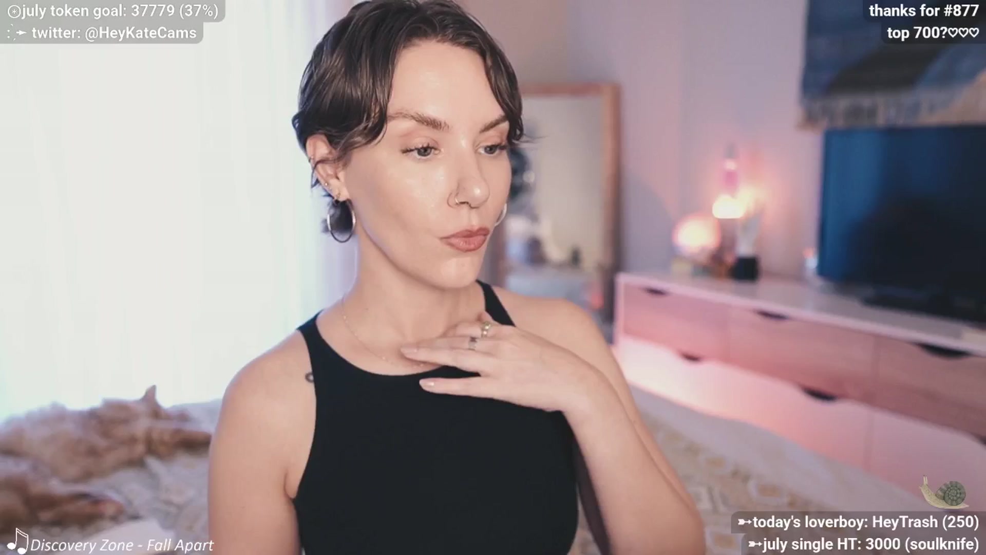 Gallery image thumbnail from HeyKate's myfreecams stream on, 07/13/2025, 24:01 image 17 of 20