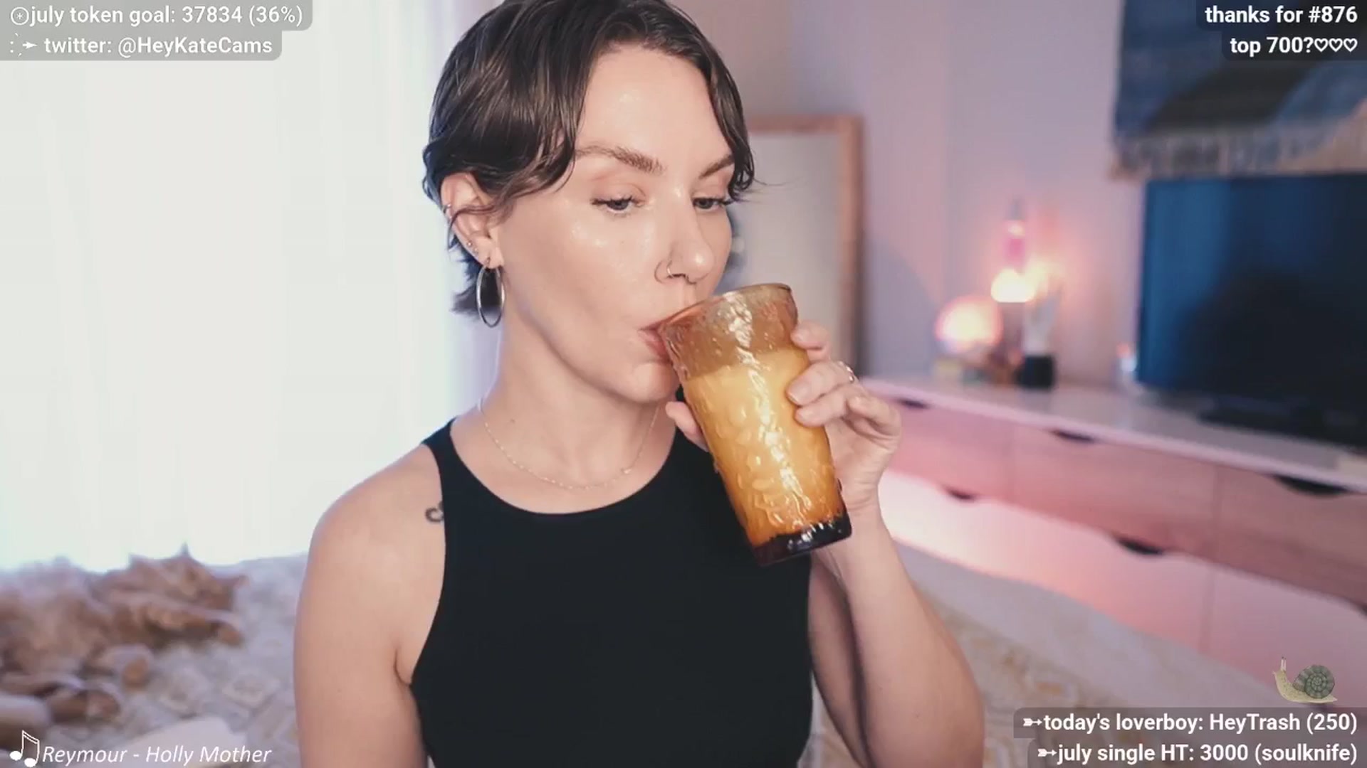 Gallery image thumbnail from HeyKate's myfreecams stream on, 07/13/2025, 24:01 image 11 of 20