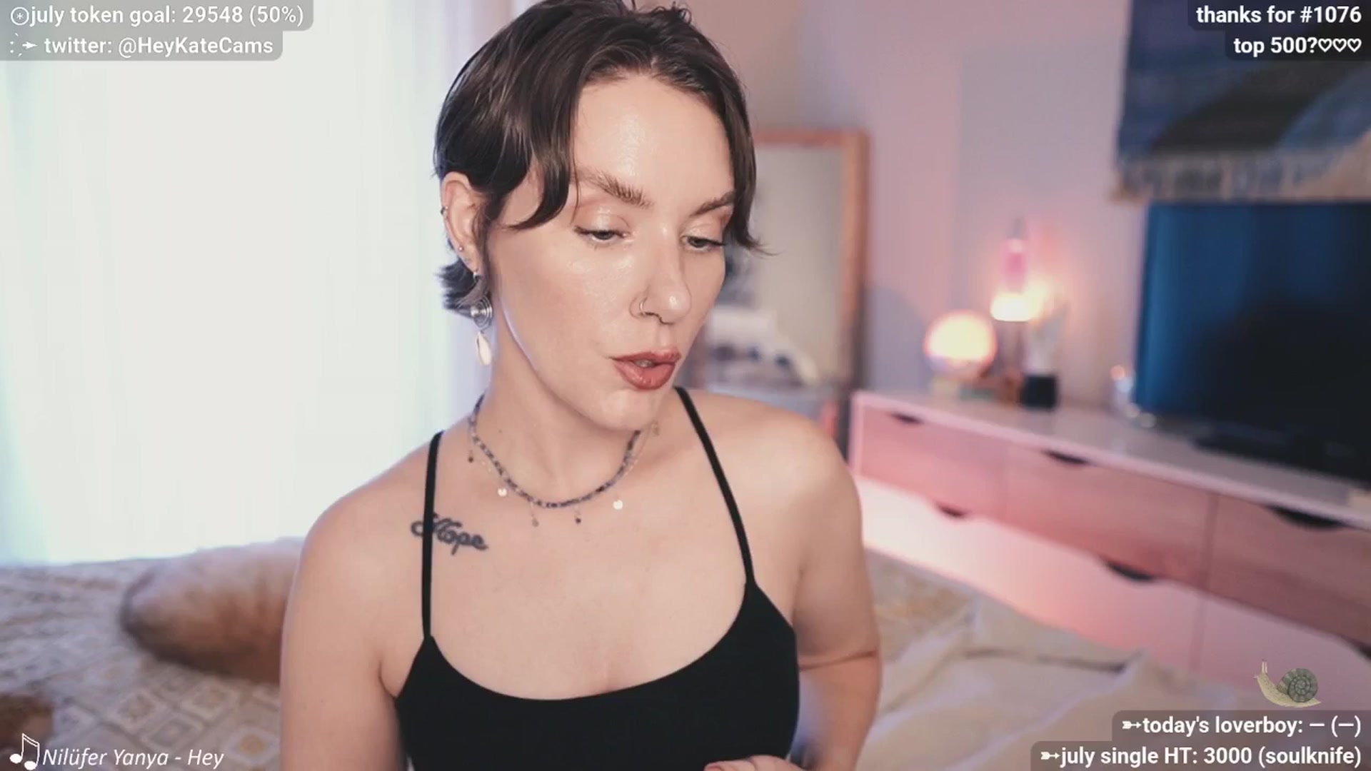 Gallery image thumbnail from HeyKate's myfreecams stream on, 07/20/2025, 01:16 image 2 of 20