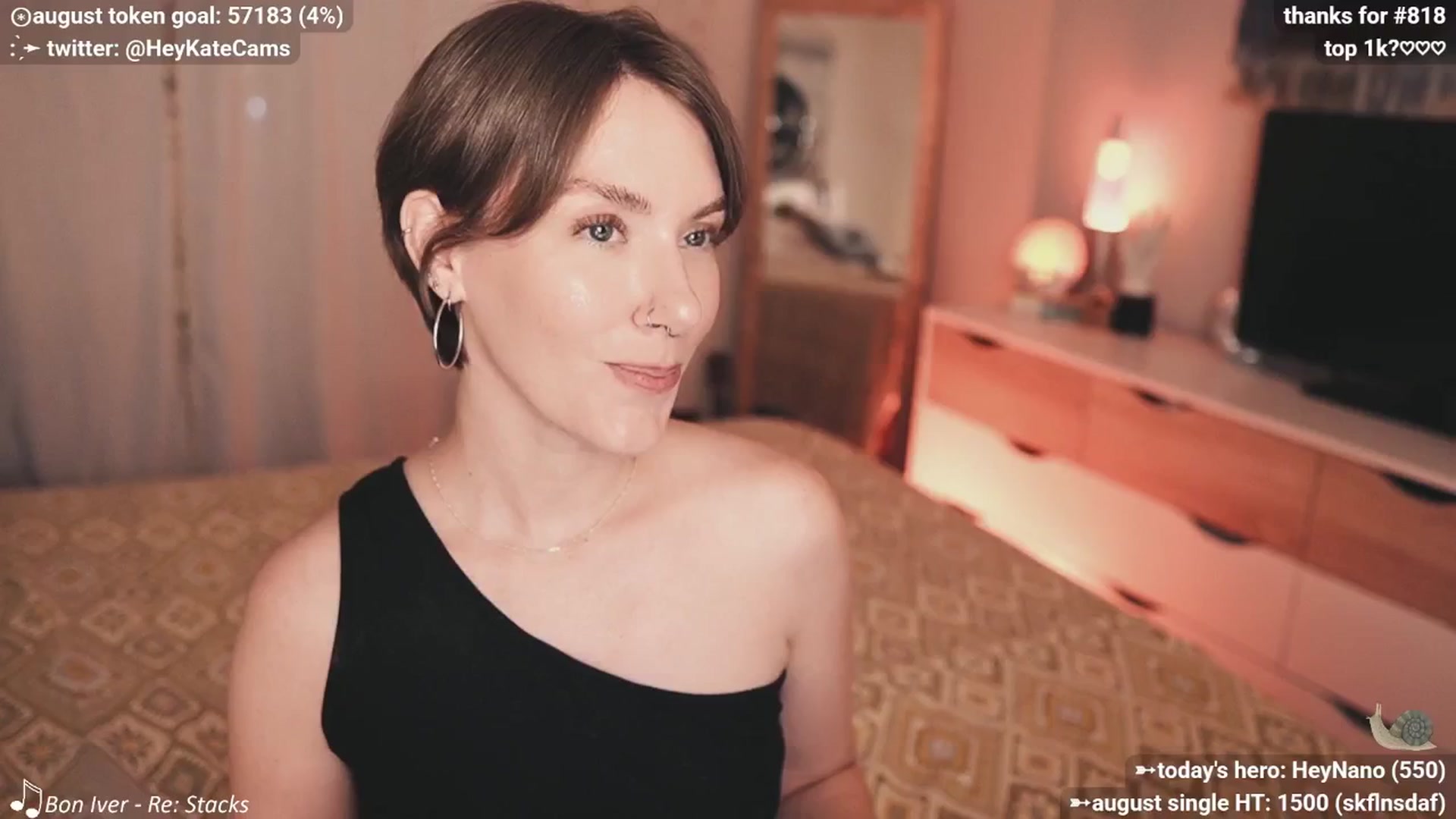 Gallery image thumbnail from HeyKate's myfreecams stream on, 08/03/2025, 03:55 image 17 of 20