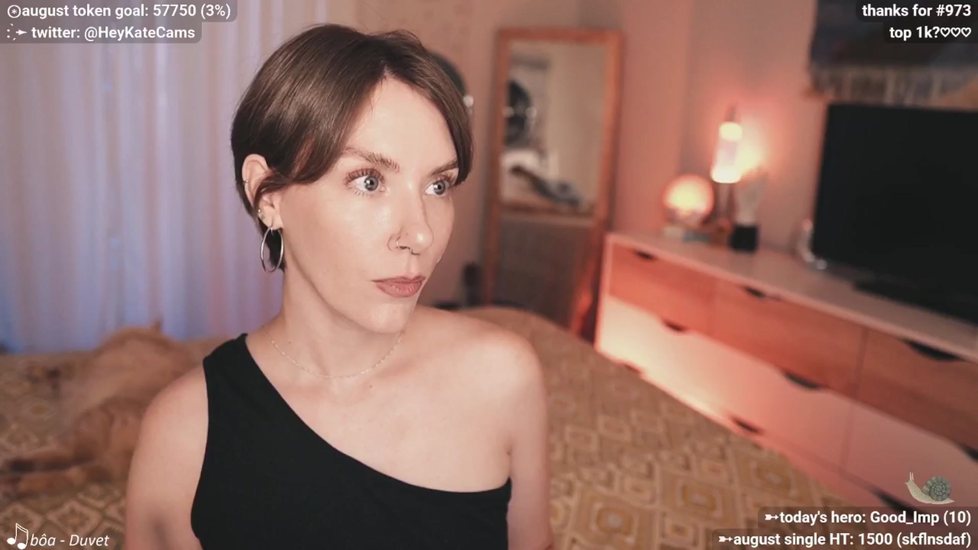 Gallery image thumbnail from HeyKate's myfreecams stream on, 08/03/2025, 03:55 image 14 of 20