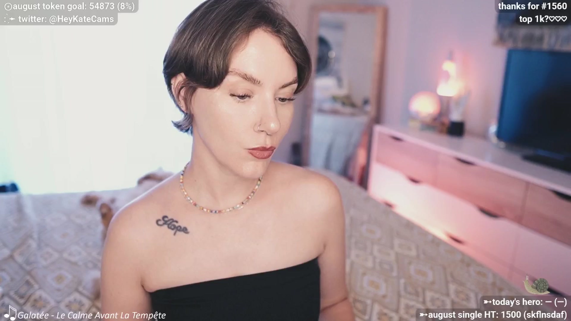 Gallery image thumbnail from HeyKate's myfreecams stream on, 08/07/2025, 23:53 image 1 of 20