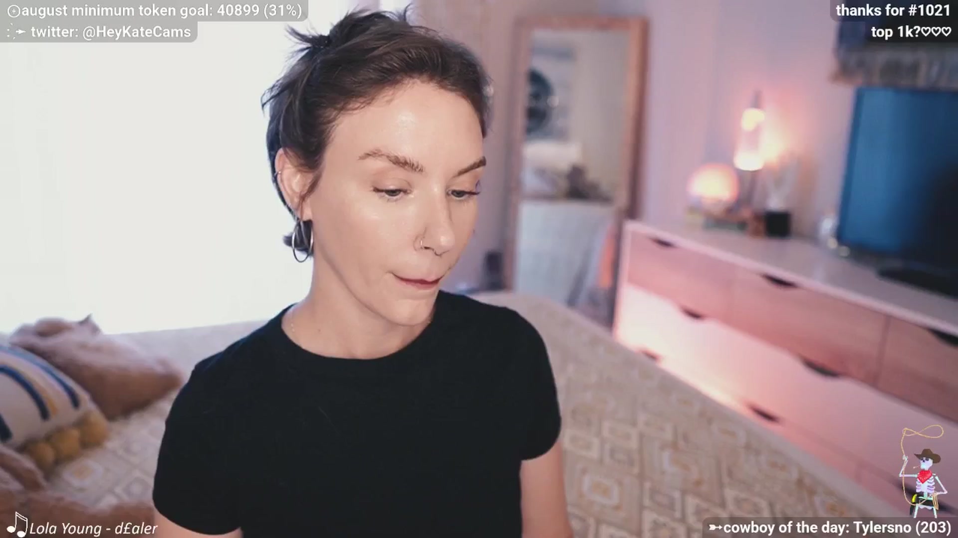 Gallery image thumbnail from HeyKate's myfreecams stream on, 08/14/2025, 23:49 image 13 of 20