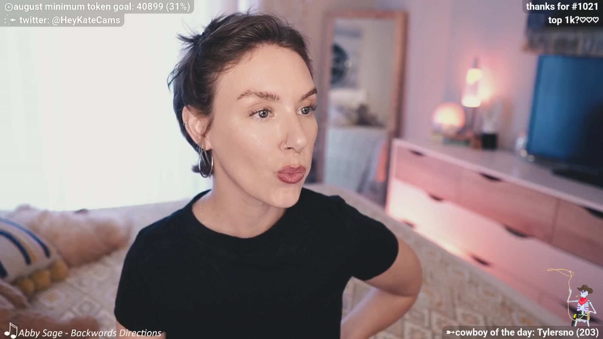 Gallery image thumbnail from HeyKate's myfreecams stream on, 08/14/2025, 23:49 image 14 of 20
