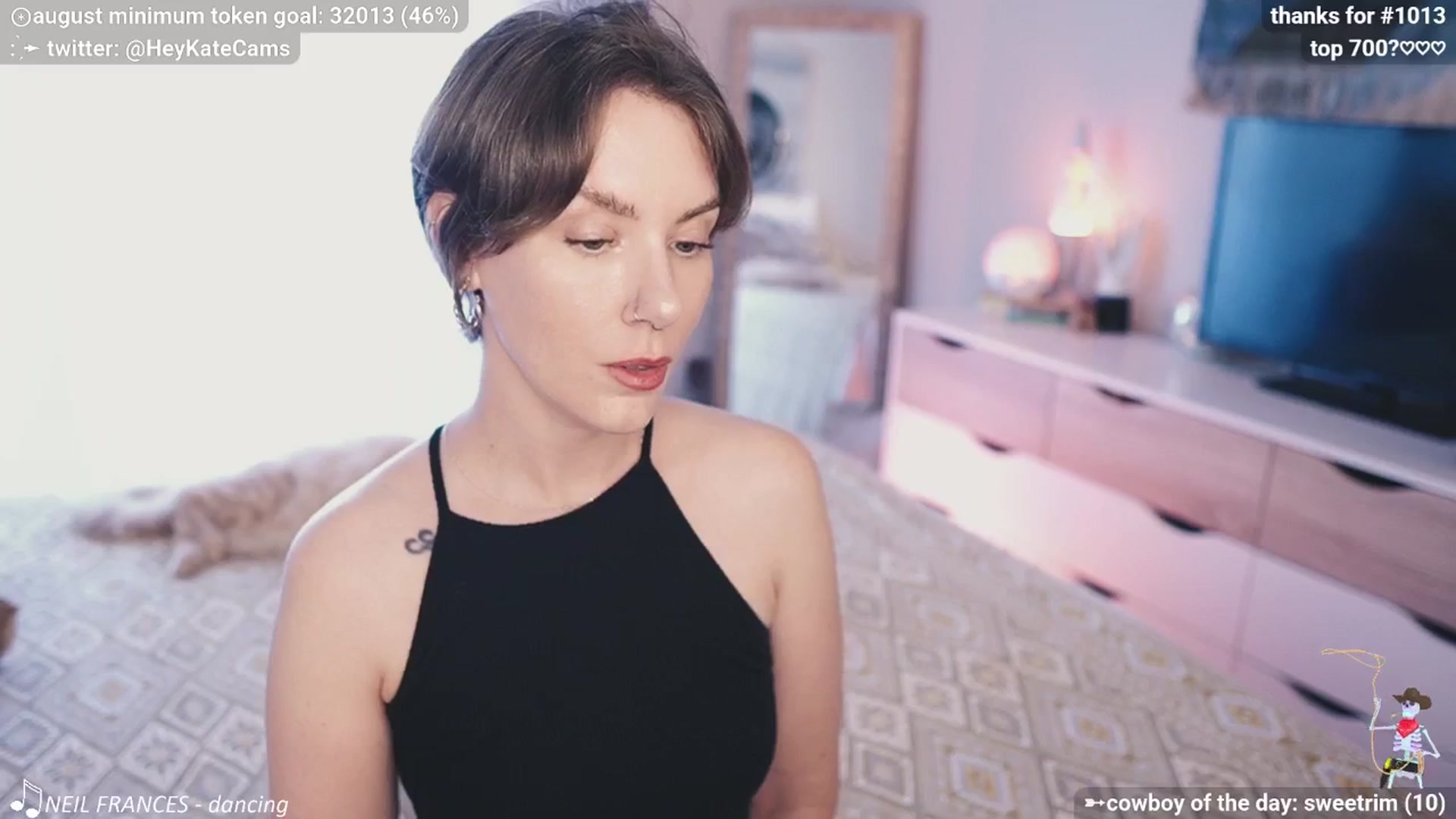 Gallery image thumbnail from HeyKate's myfreecams stream on, 08/19/2025, 23:43 image 8 of 20