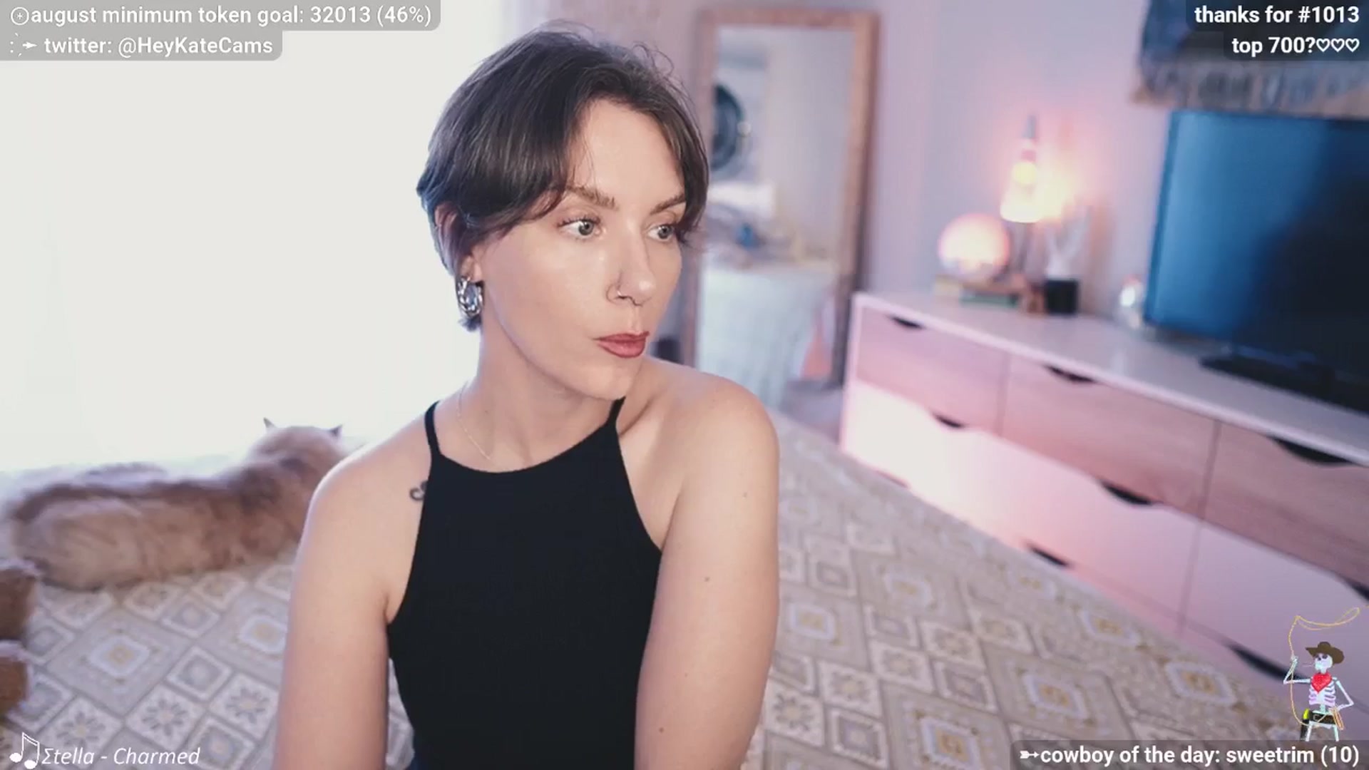 Gallery image thumbnail from HeyKate's myfreecams stream on, 08/19/2025, 23:43 image 17 of 20