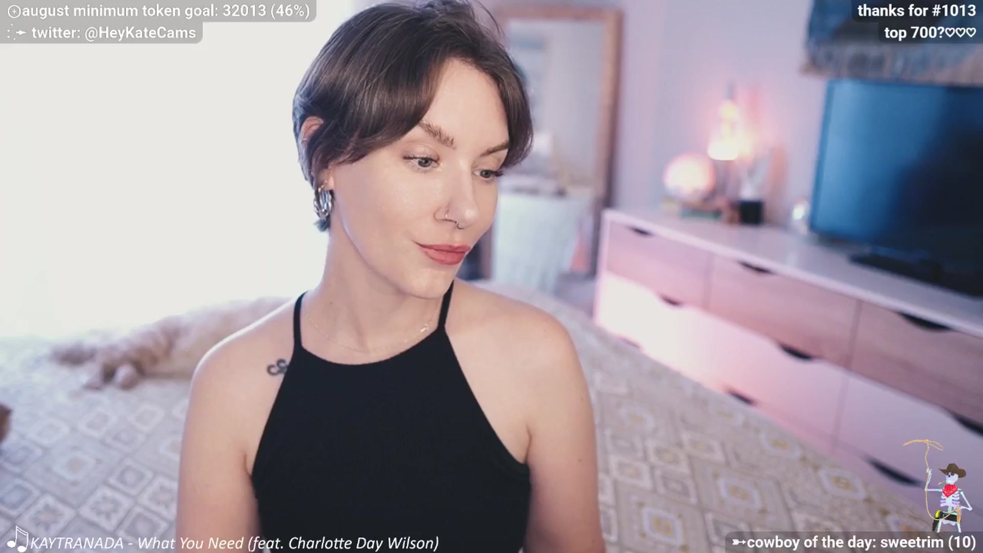 Gallery image thumbnail from HeyKate's myfreecams stream on, 08/19/2025, 23:43 image 4 of 20